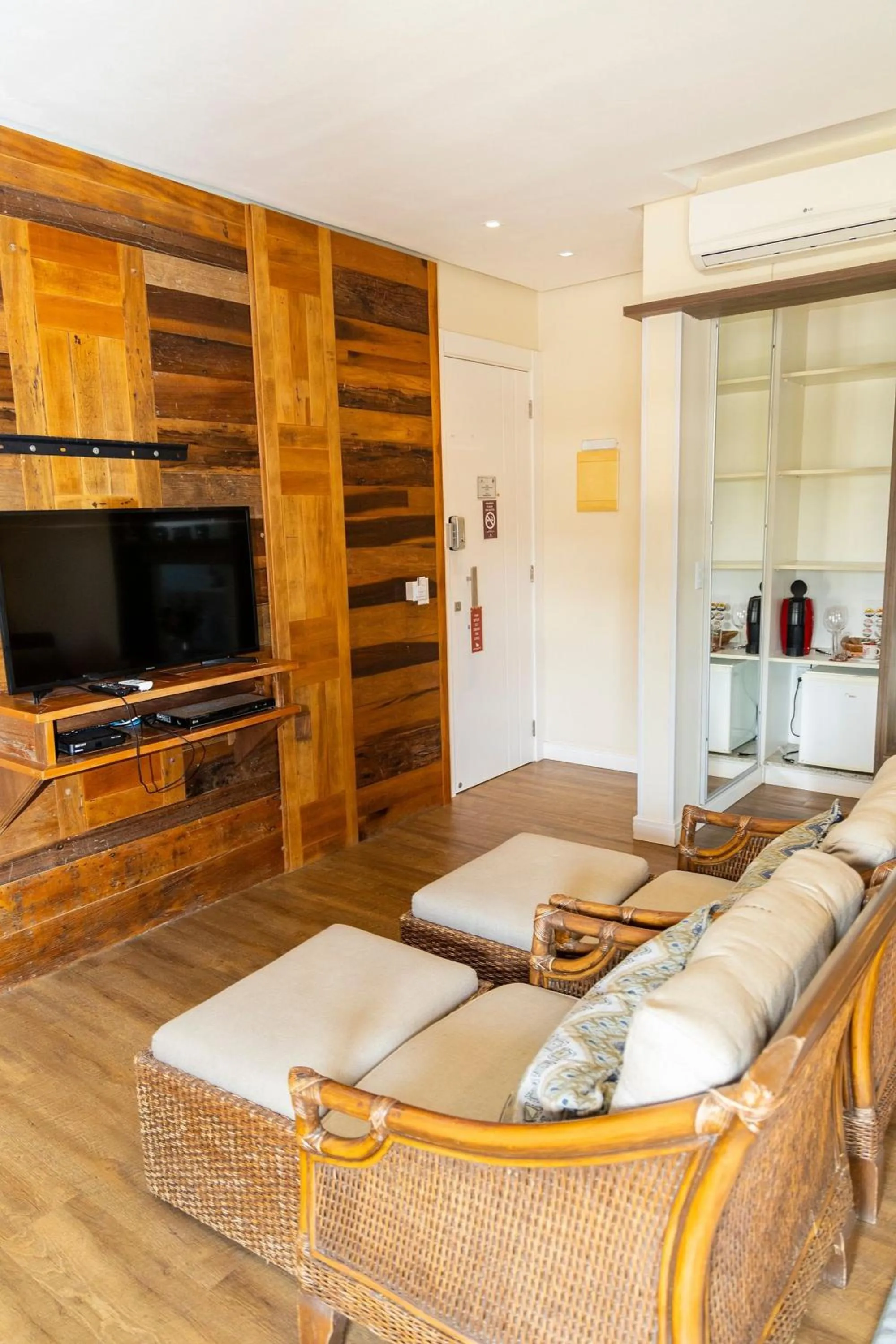 TV and multimedia in Hospedaria Refugio das Galés