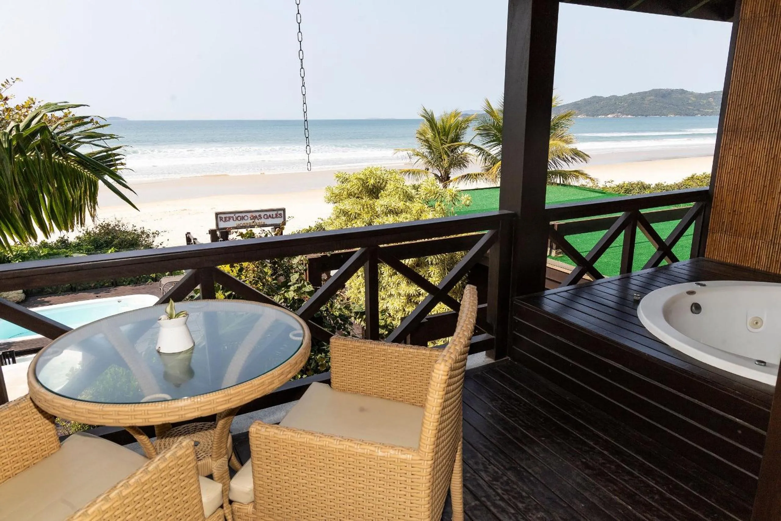Hot Tub in Hospedaria Refugio das Galés