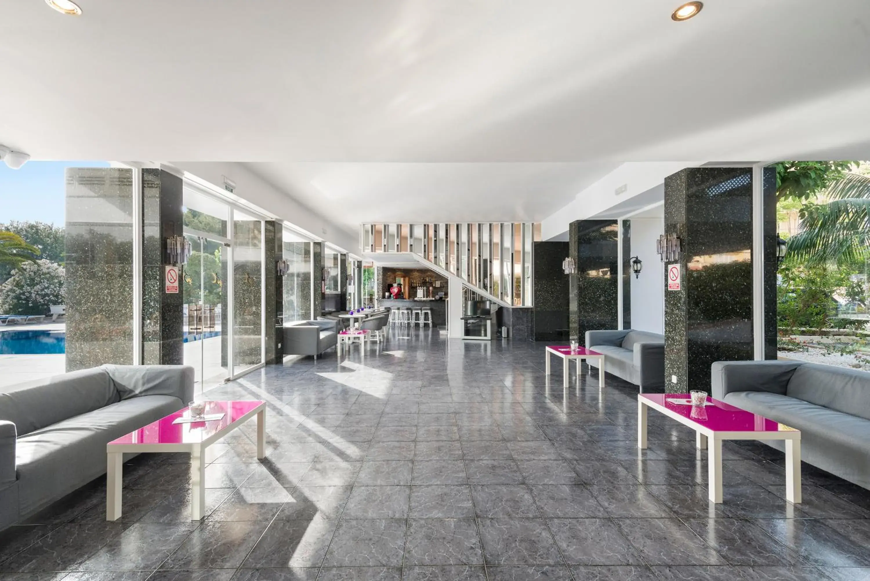 Lounge or bar in NURA Condor Lounge or bar in NURA Condor