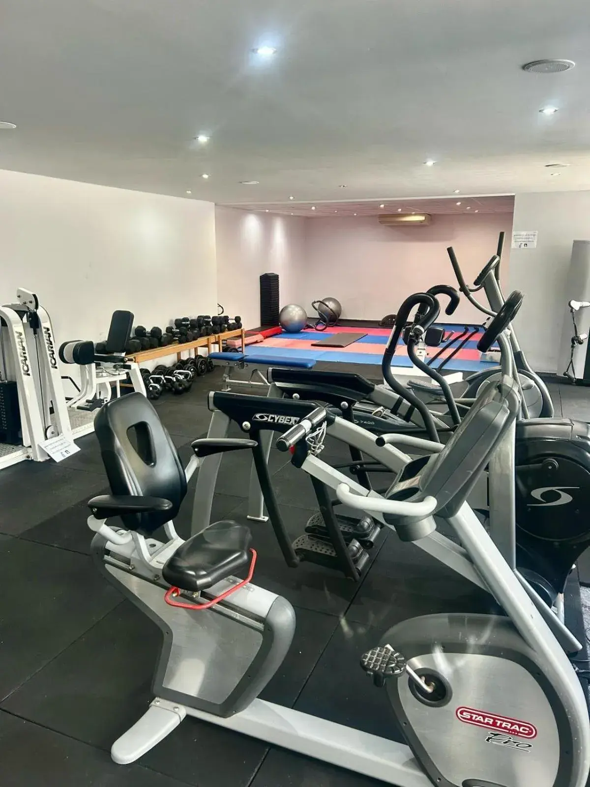Fitness centre/facilities in NURA Condor Fitness centre/facilities in NURA Condor