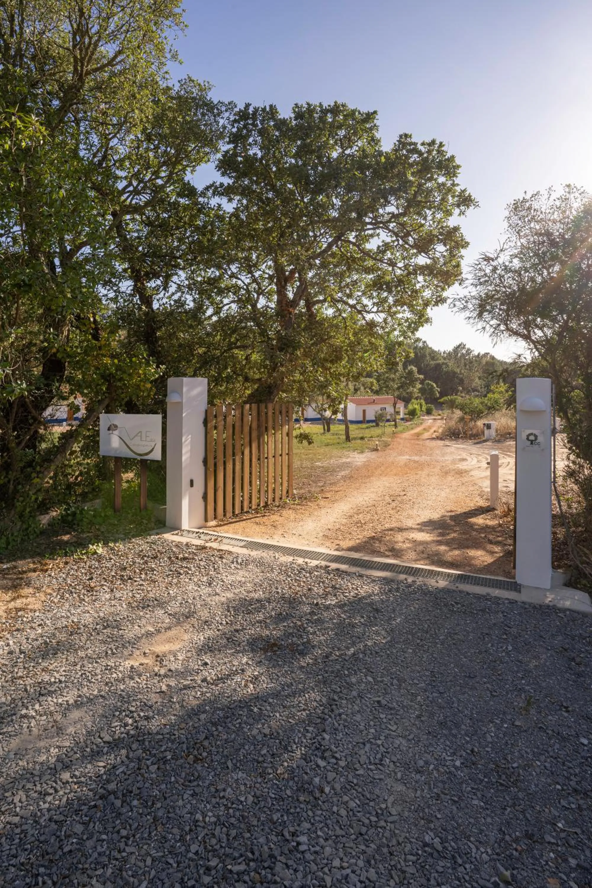 Facade/entrance in Vale da Cassiopeia