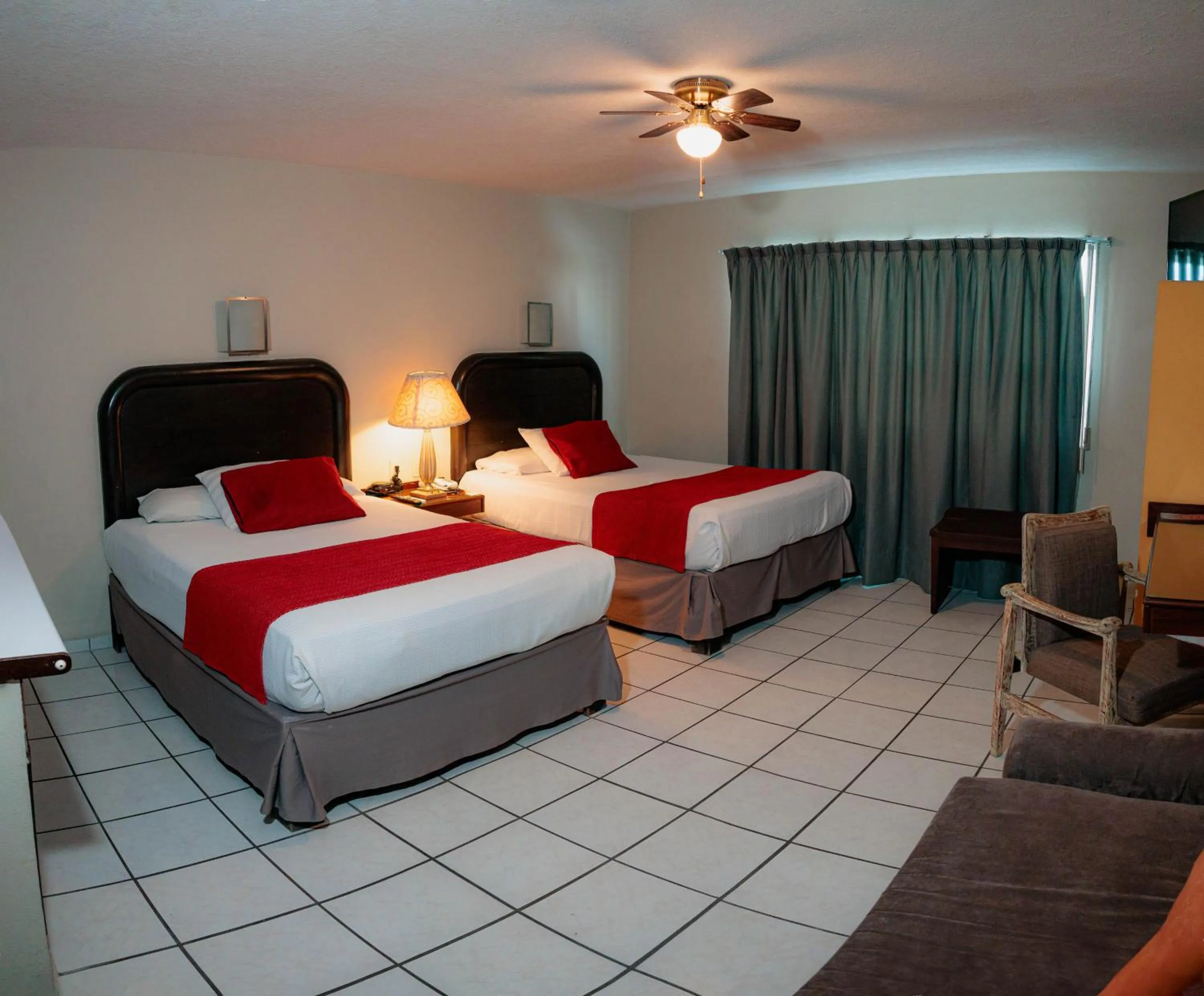 Photo of the whole room in Howard Johnson by Wyndham Guanajuato Leon Avenida