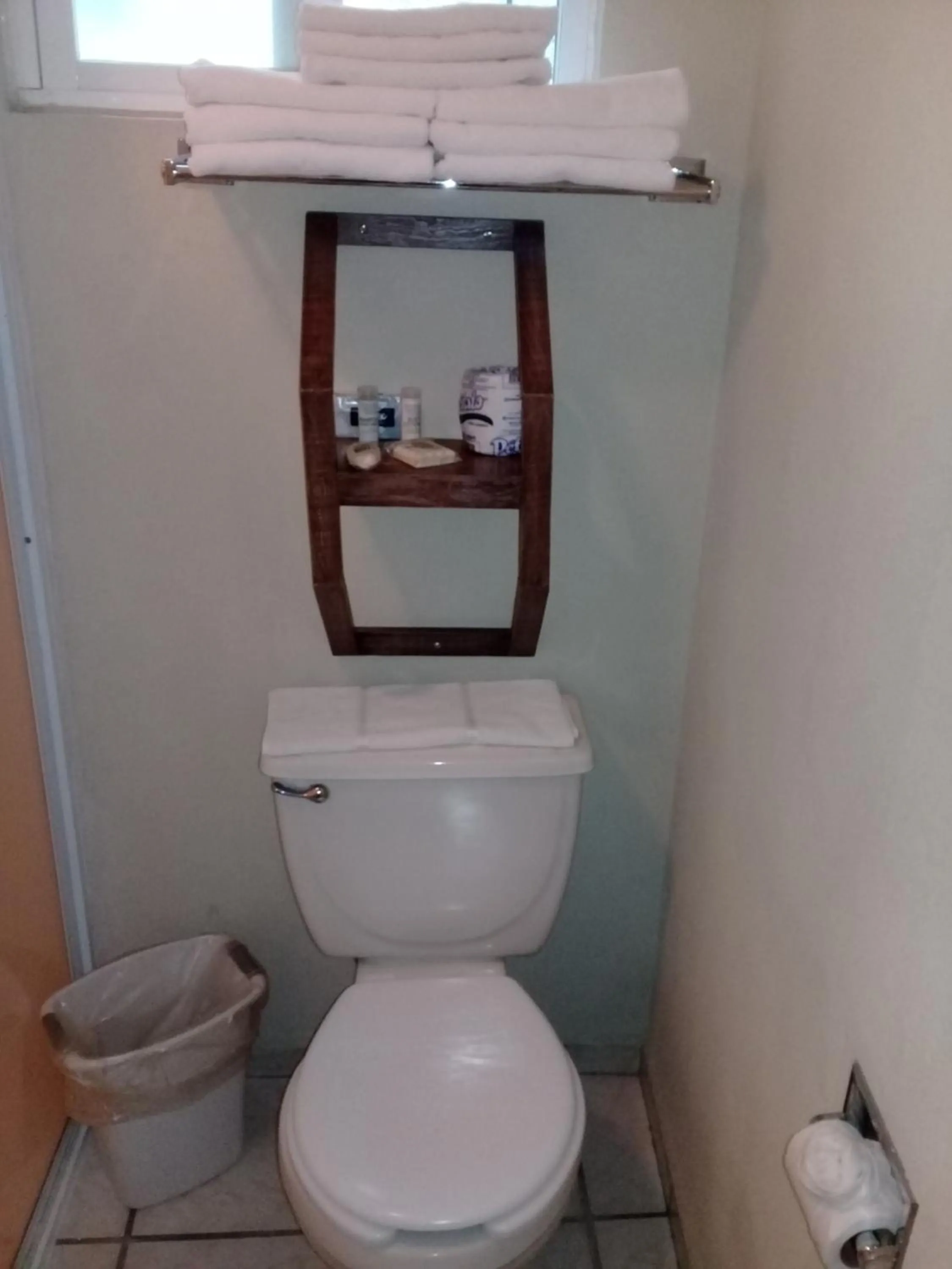 Bathroom in Howard Johnson by Wyndham Guanajuato Leon Avenida