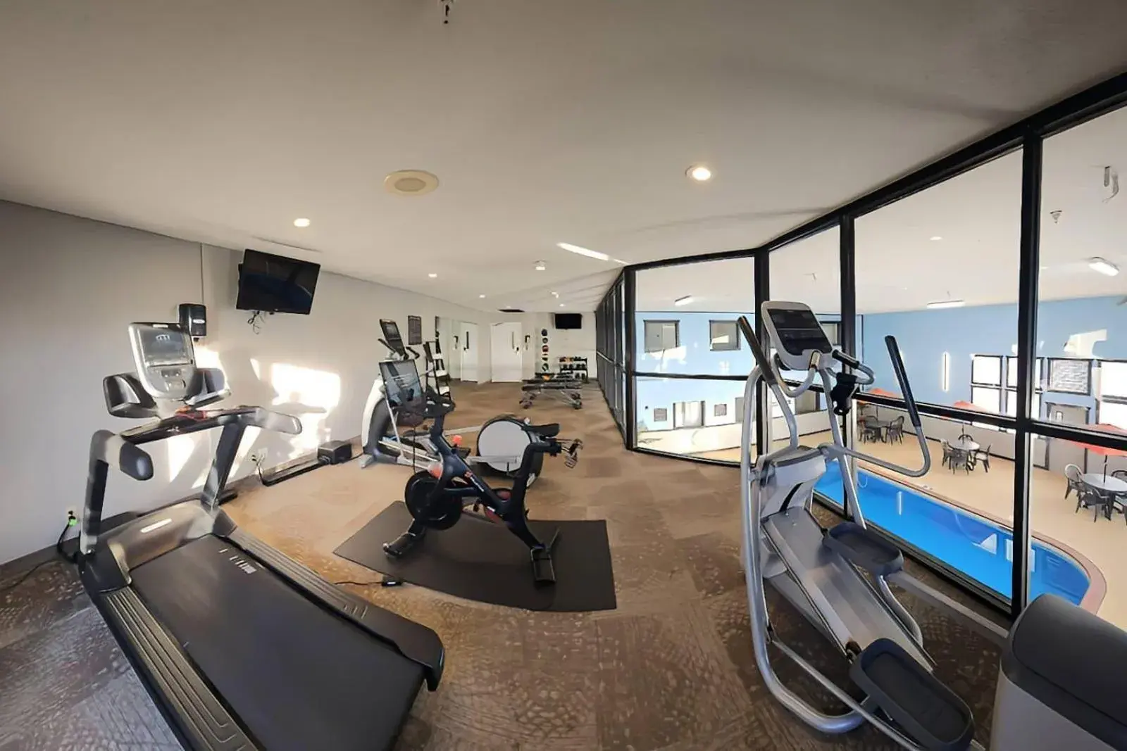 Fitness centre/facilities in Riverview Inn & Suites, an Ascend Collection Hotel Fitness centre/facilities in Riverview Inn & Suites, an Ascend Collection Hotel