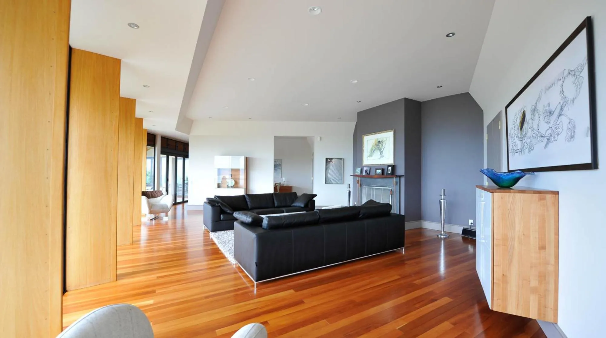 Living room in Windhover Estate