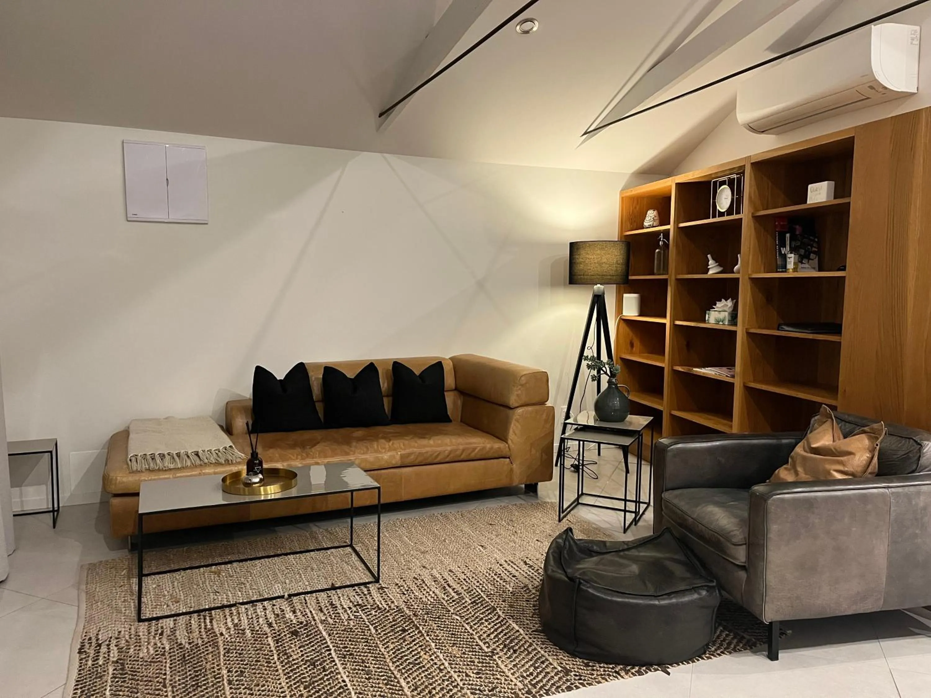 Living room in Windhover Estate