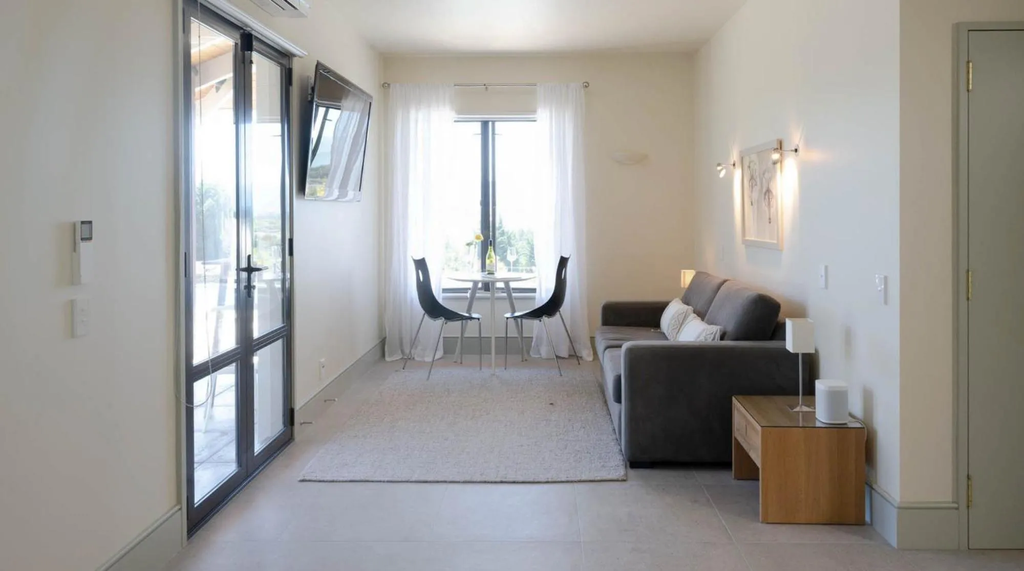 TV and multimedia in Windhover Estate