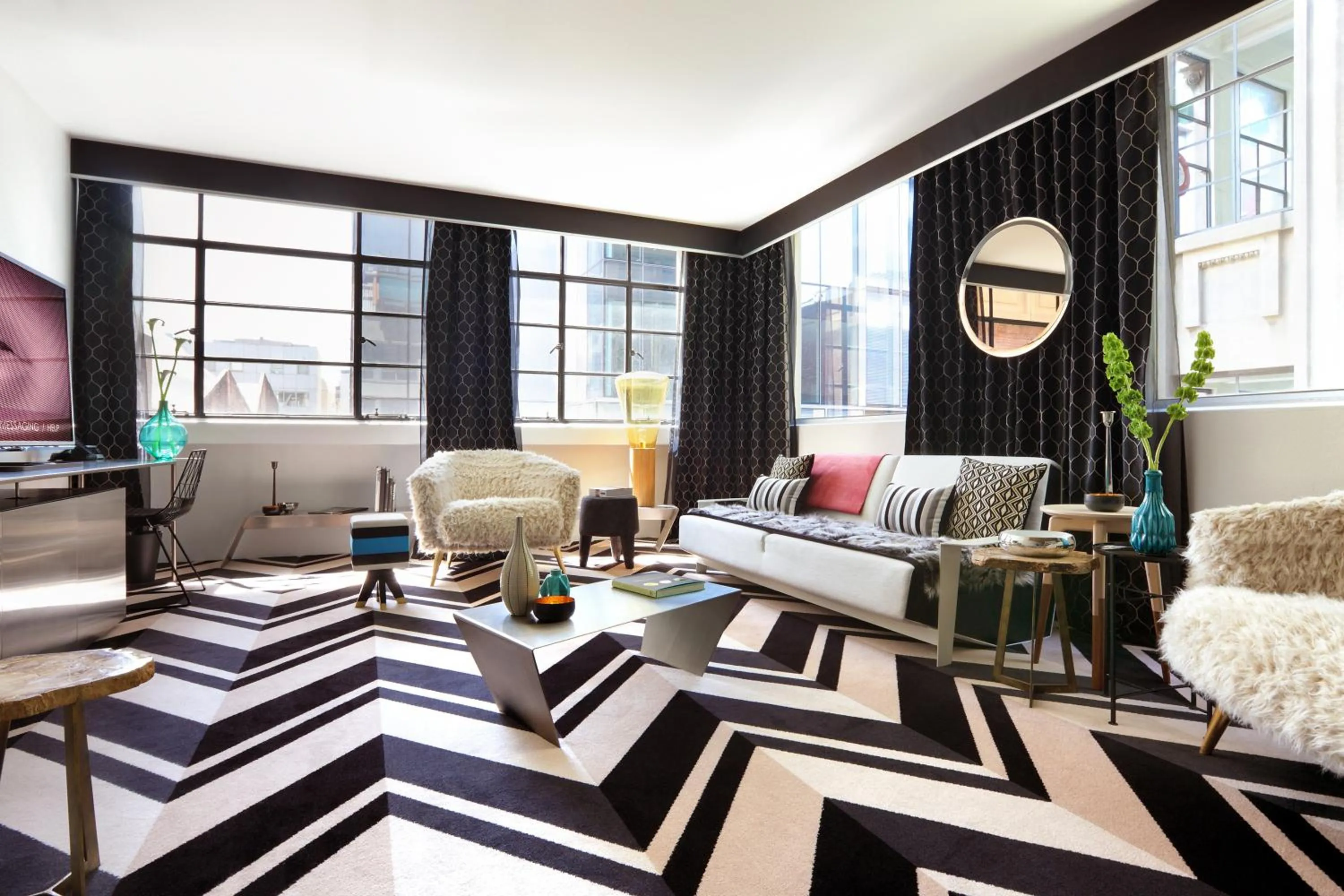 Day in Adelphi Hotel