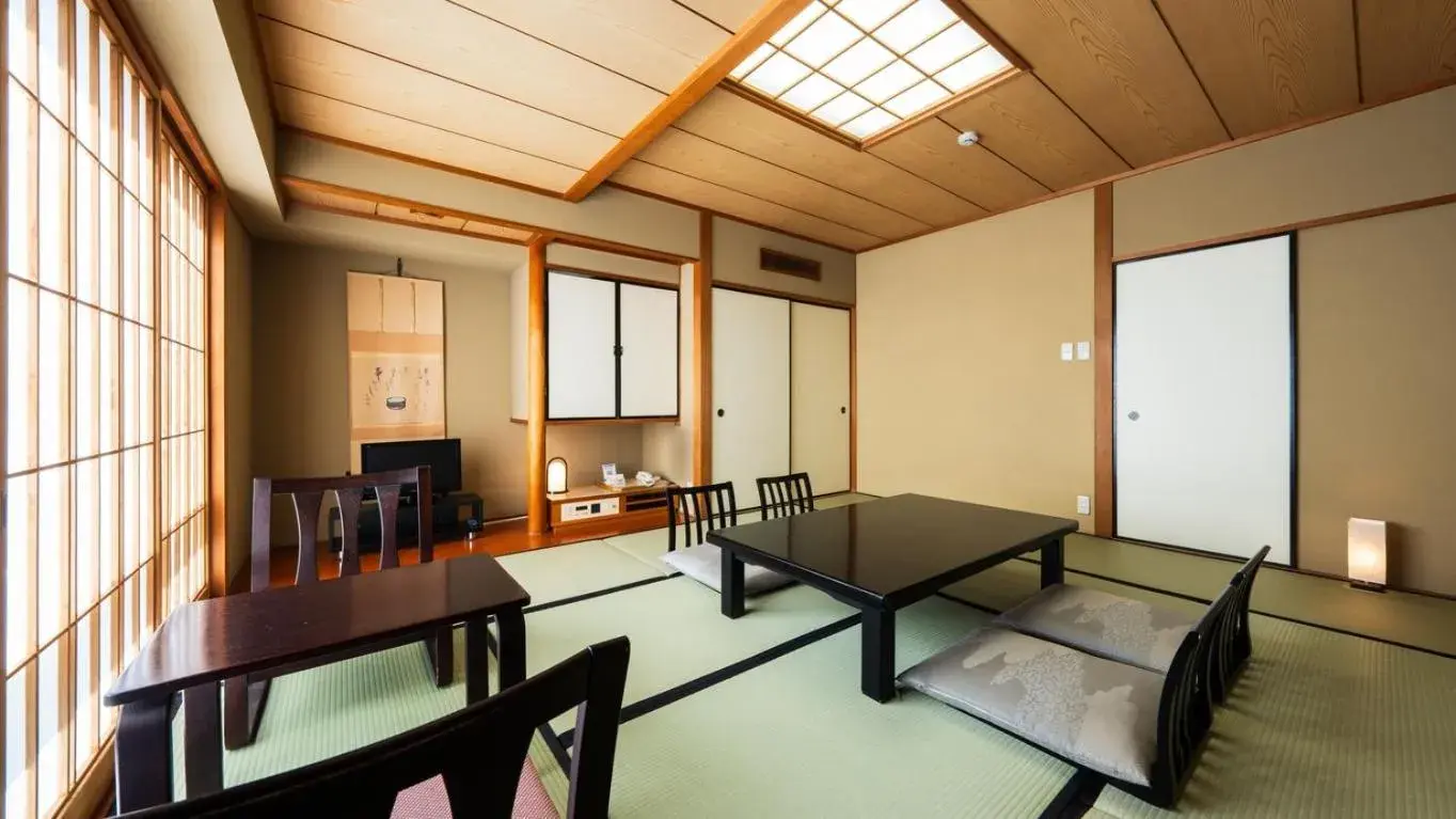 Japanese-Style Room (Free Lounge Included 15:00 - 17:00) in Shiragiku Japanese-Style Room (Free Lounge Included 15:00 - 17:00) in Shiragiku