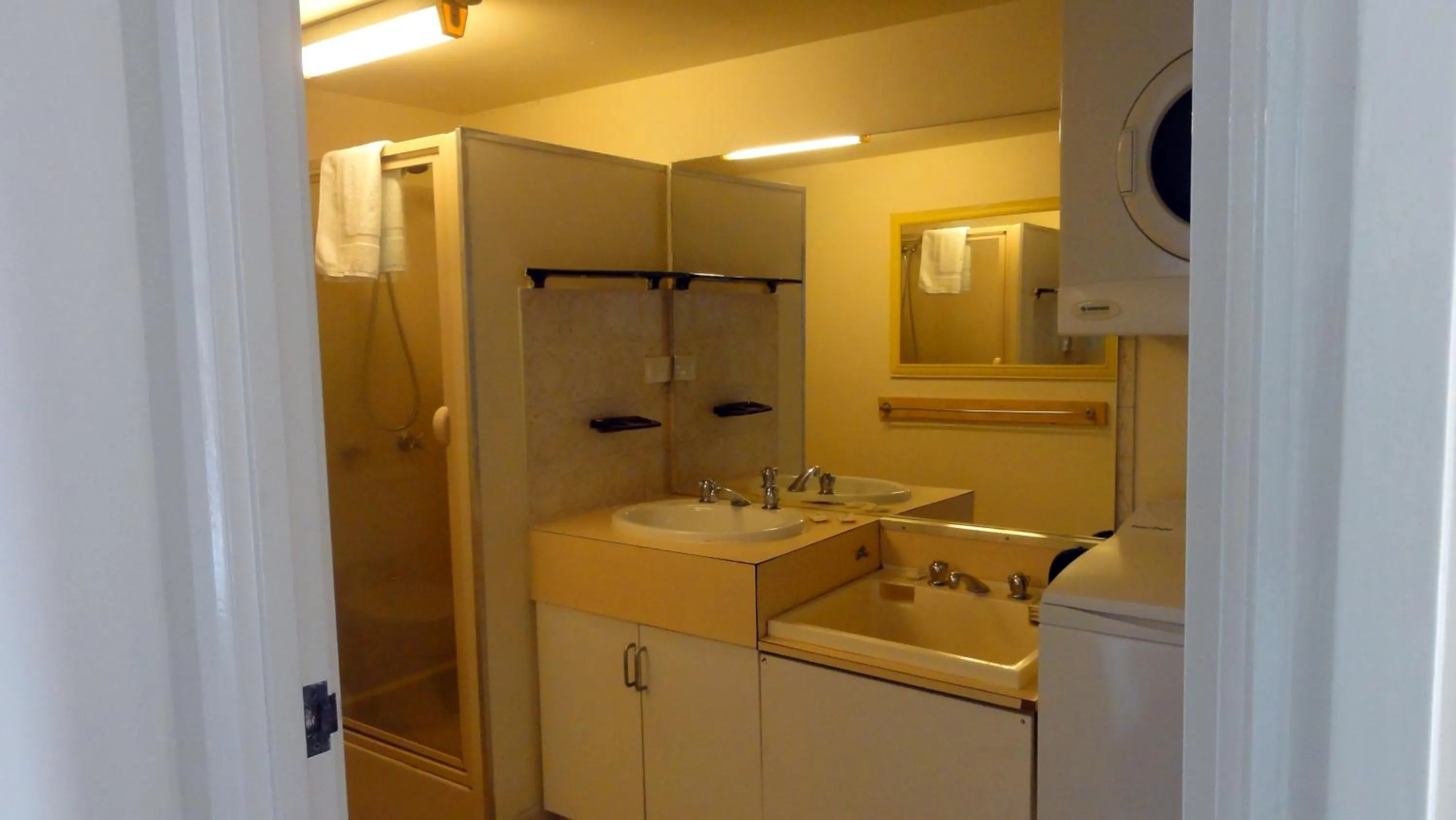 Bathroom in Quarterdeck Apartments