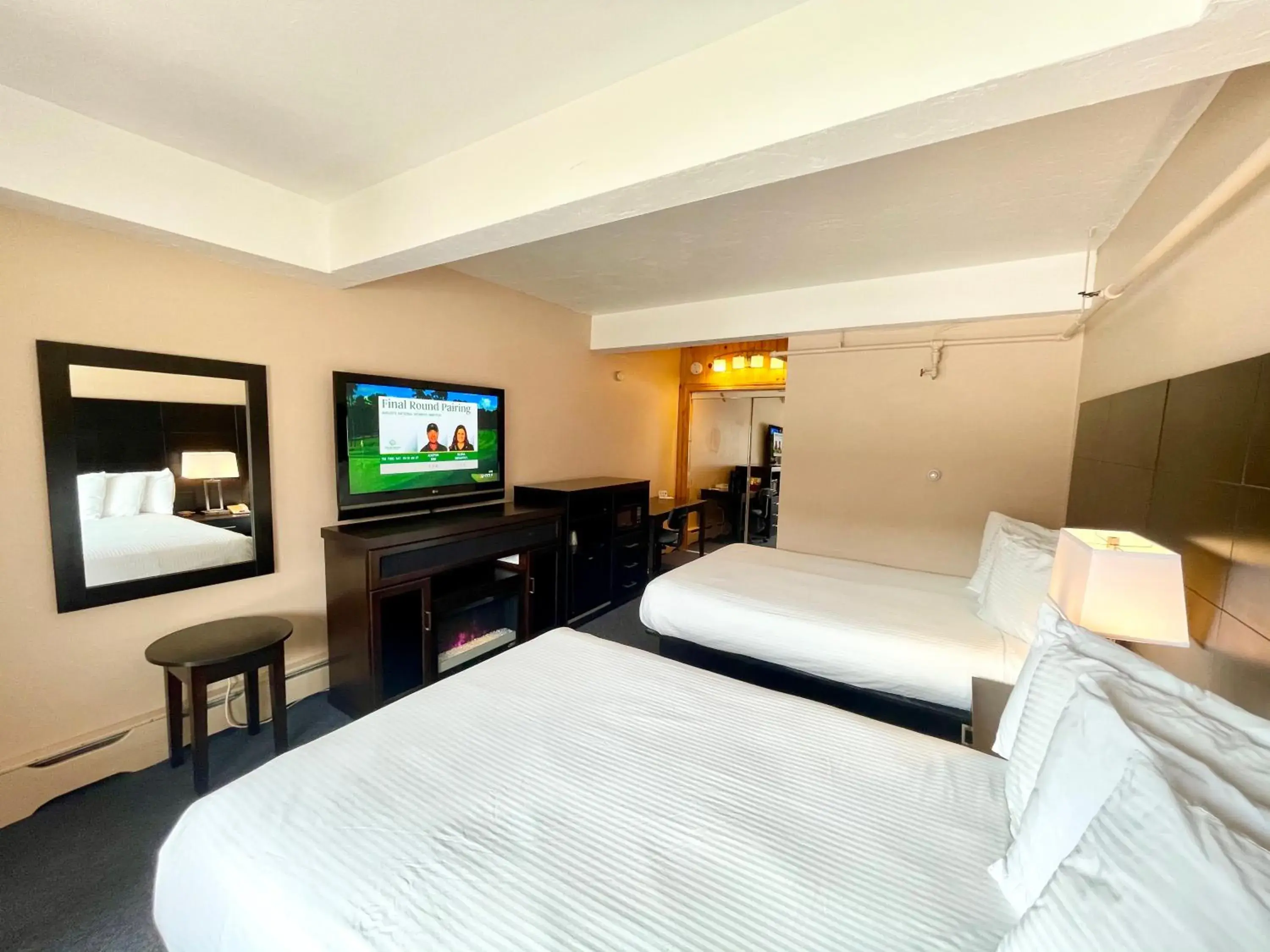 Double Room in Indian Head Resort Double Room in Indian Head Resort