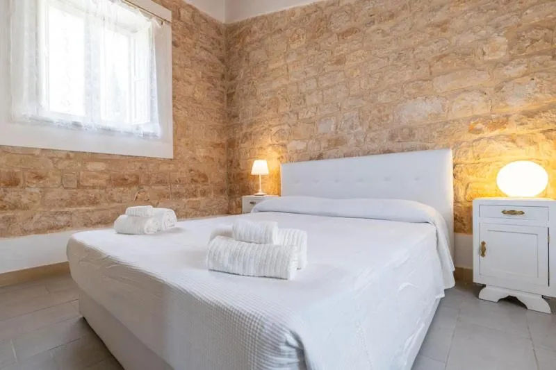 Bed in Baglio Cella - Appartamenti per Vacanze