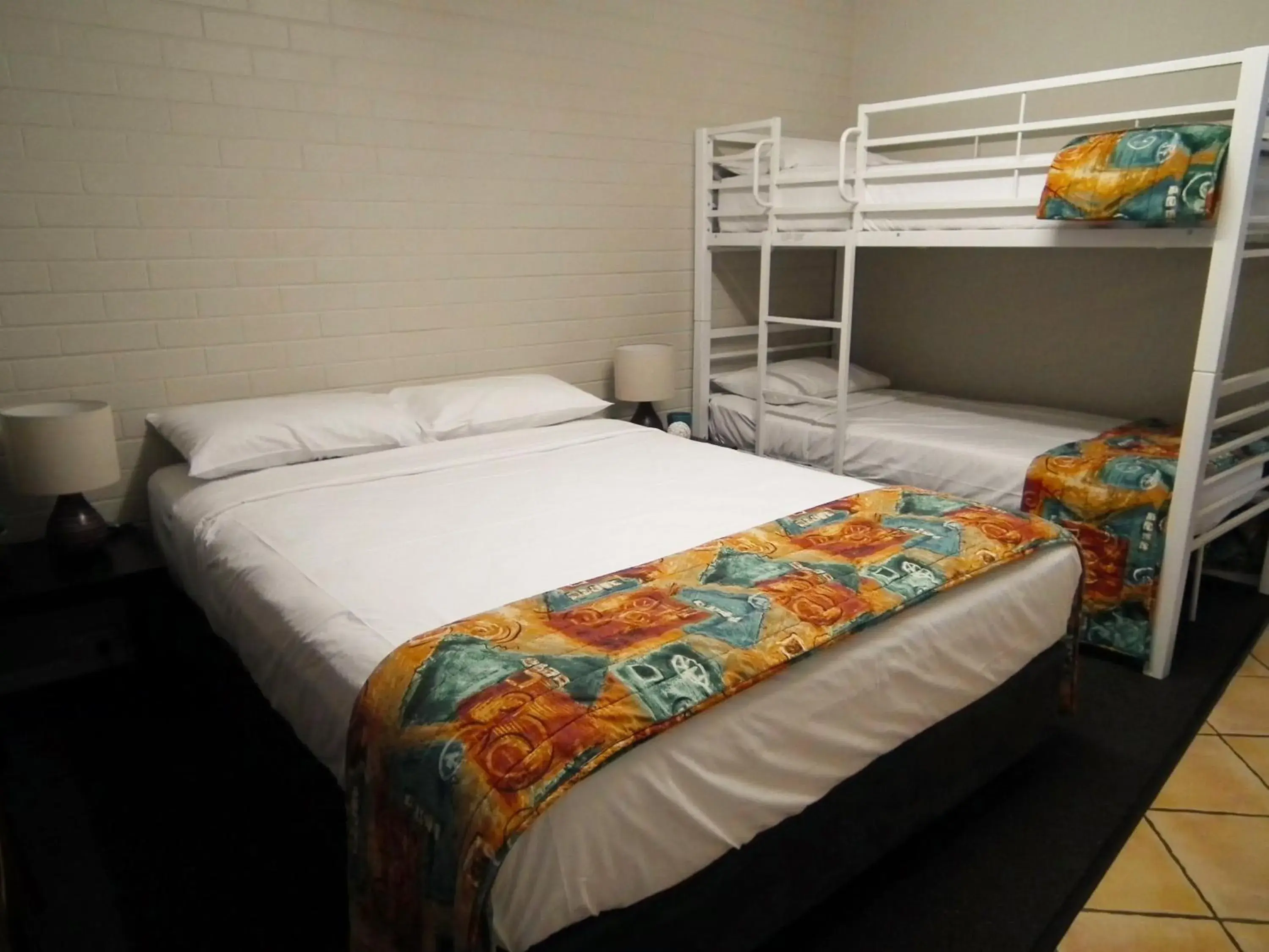 Photo of the whole room, Bed in Paradise Motel Photo of the whole room, Bed in Paradise Motel