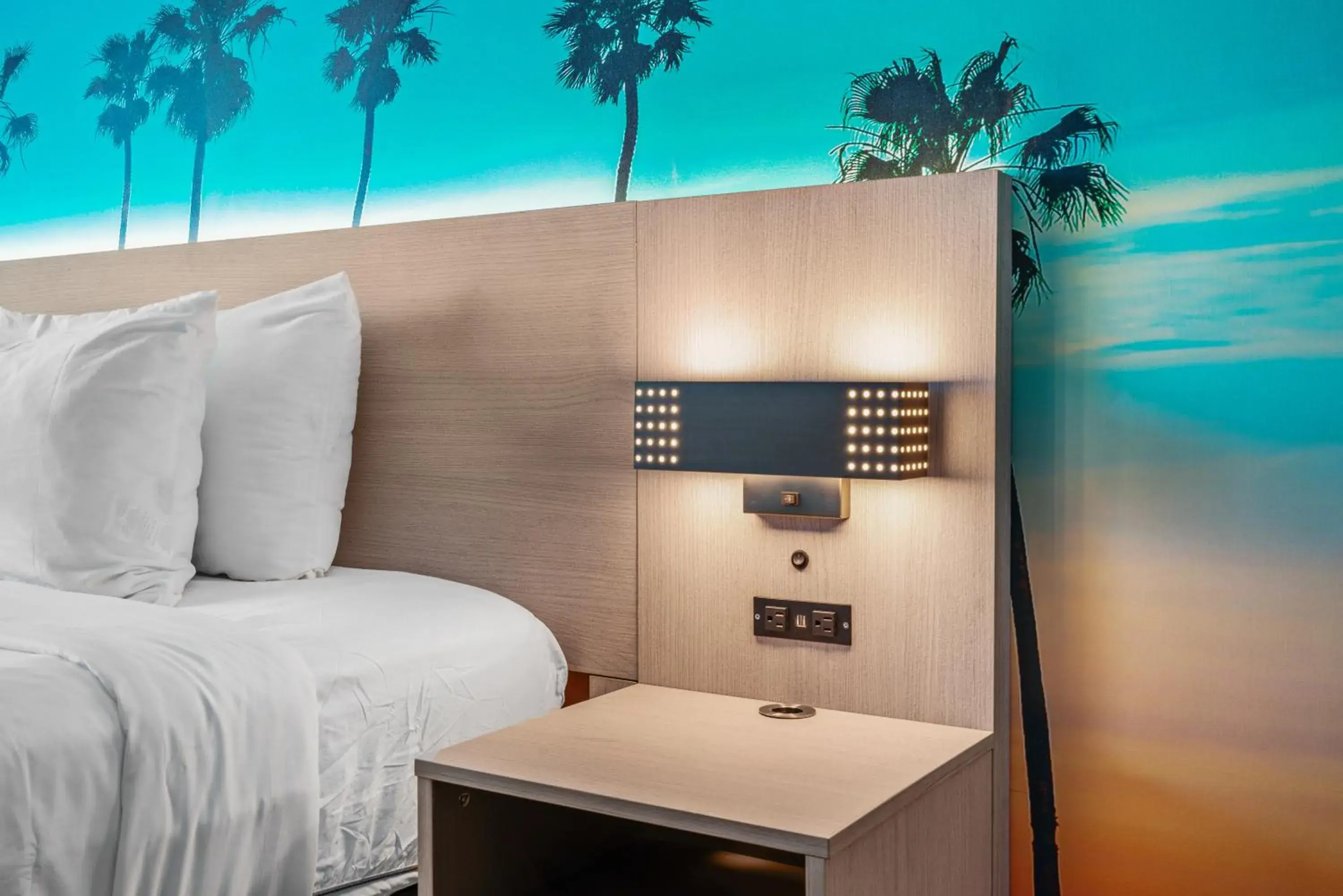 King Room - Disability Access in Avania Inn of Santa Barbara King Room - Disability Access in Avania Inn of Santa Barbara