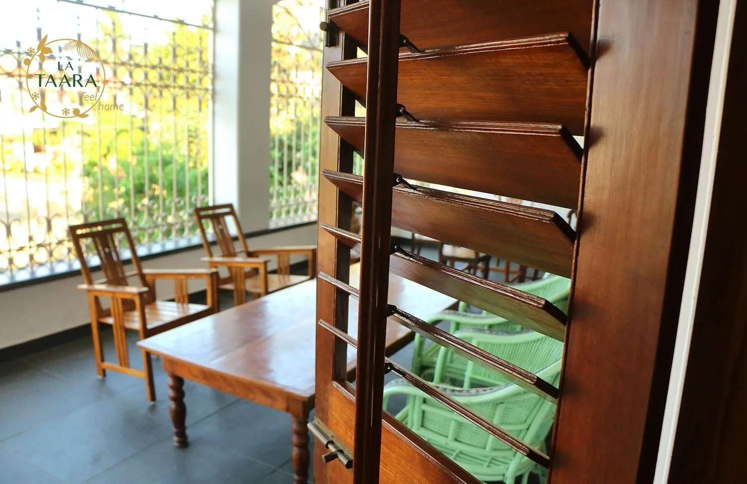 La Taara - Feel Home