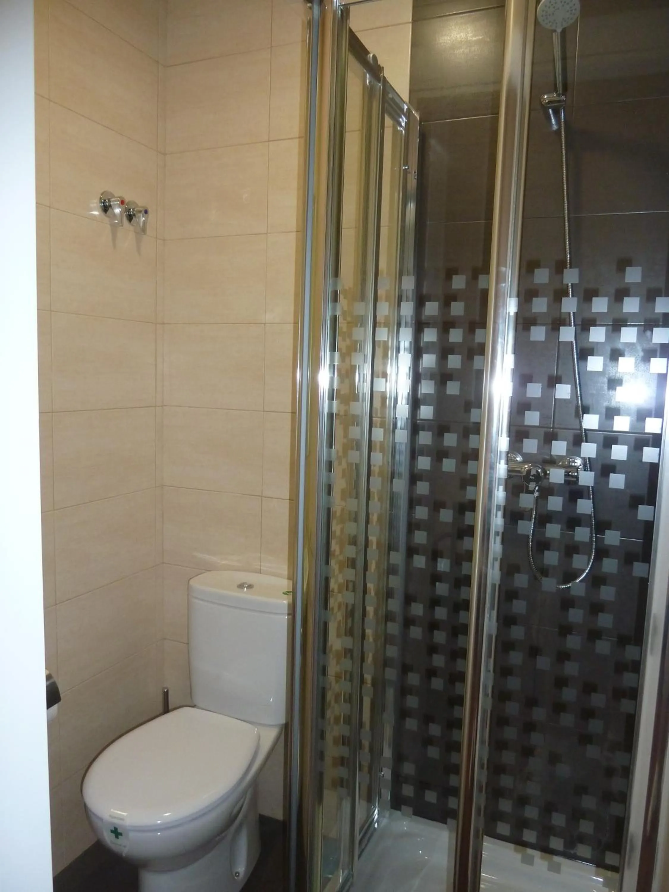 Bathroom in Hostal Mayor