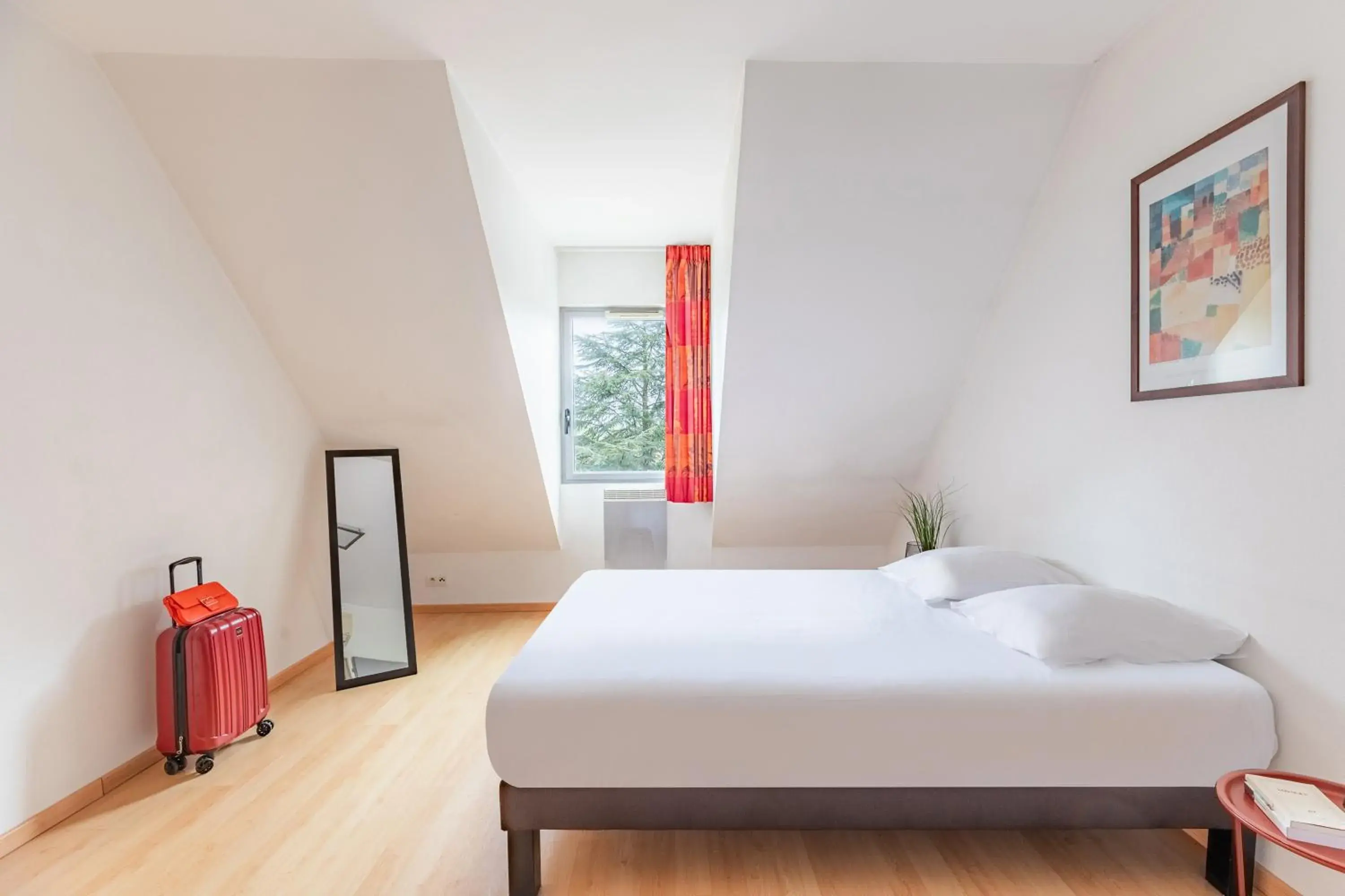 Bed in Appart'City Classic Nantes - Carquefou Bed in Appart'City Classic Nantes - Carquefou