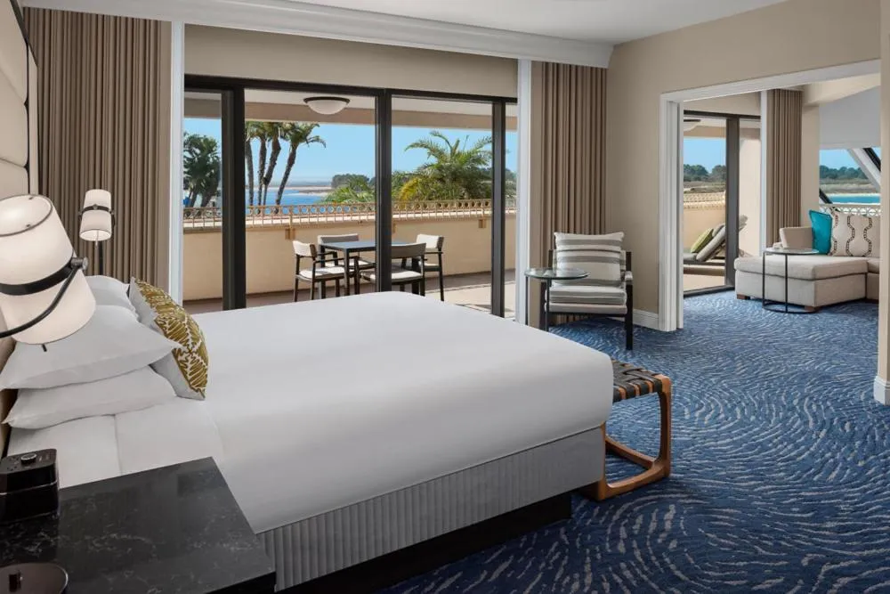 Bed in San Diego Mission Bay Resort