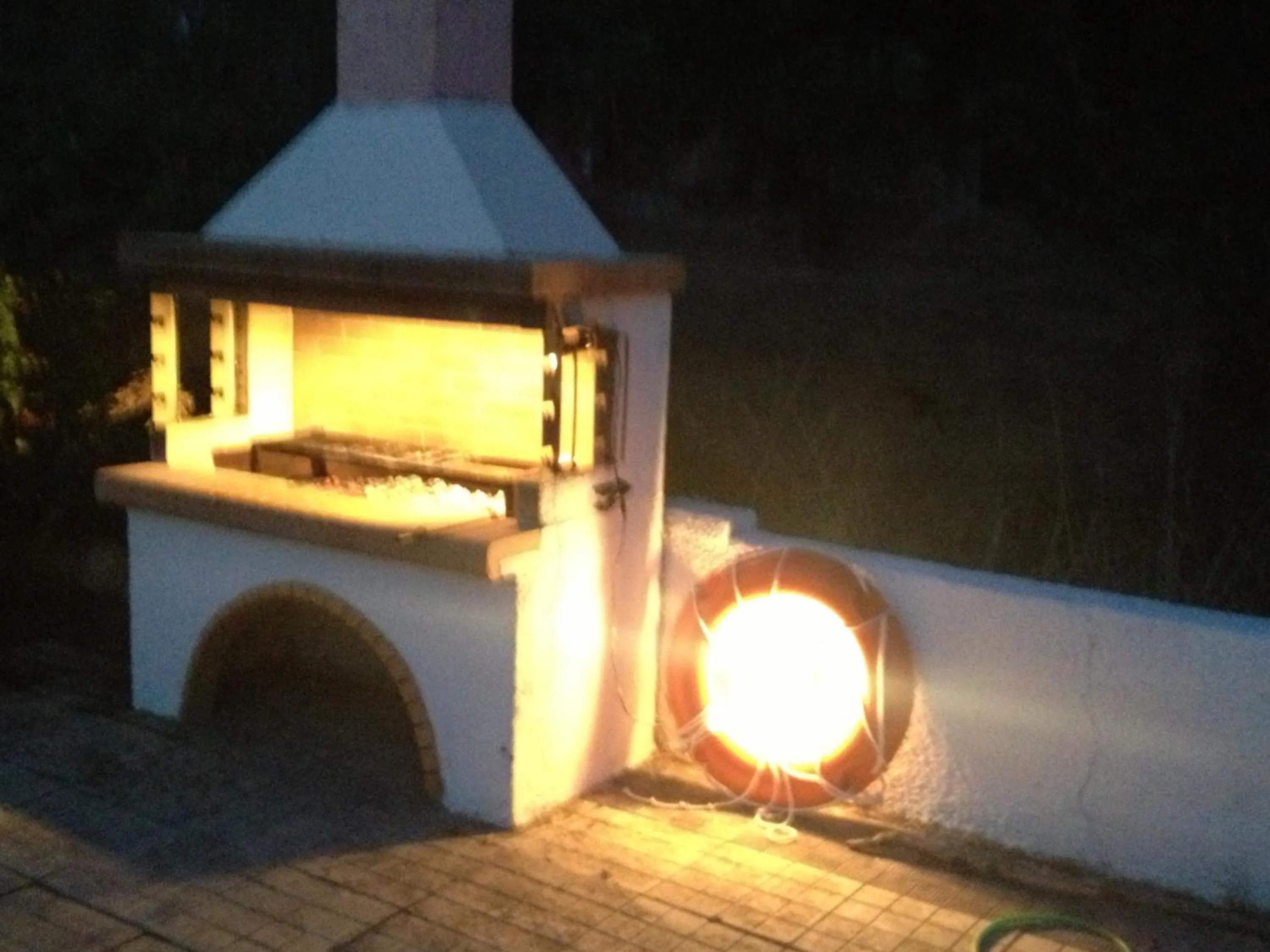BBQ facilities in Lofos Strani