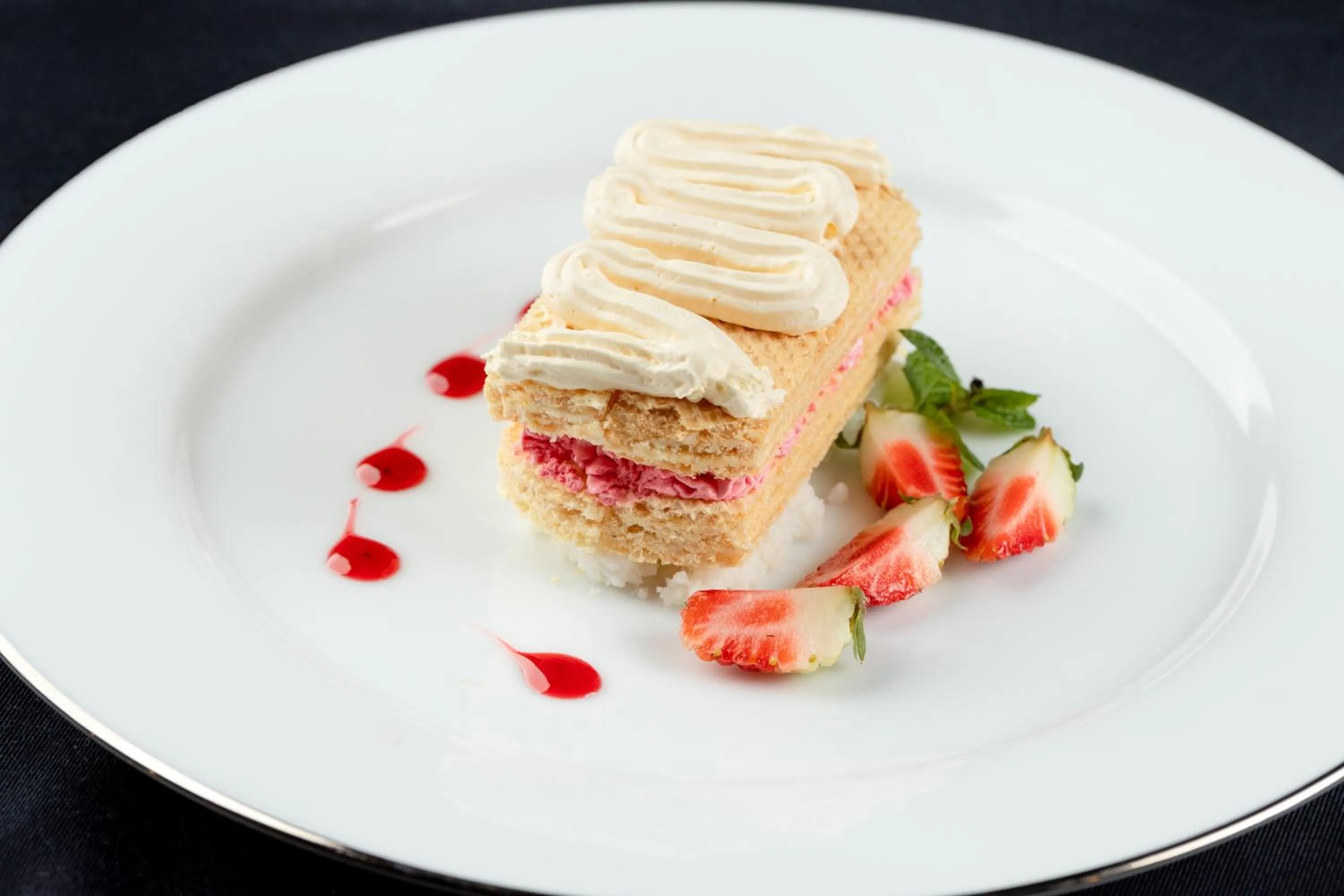 Food and drinks in The Albatross, Kandy