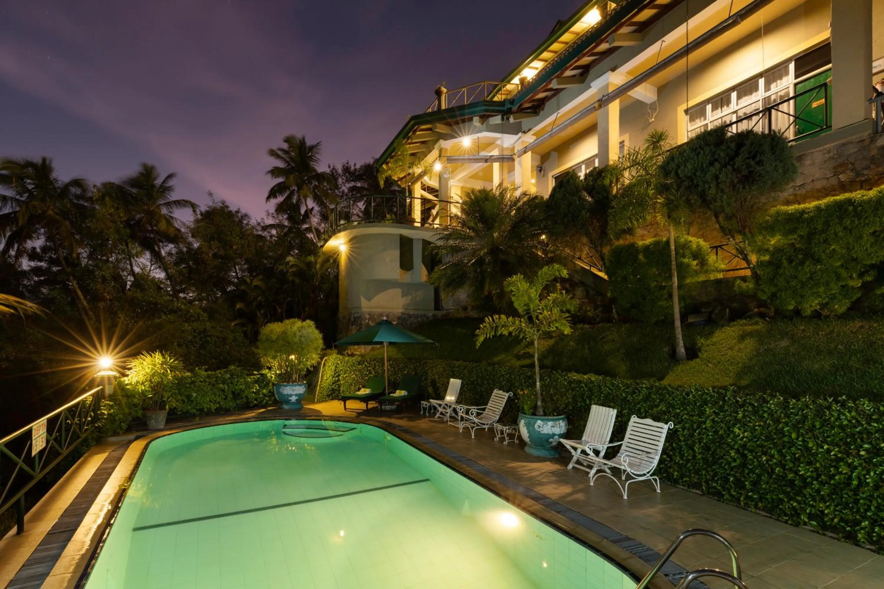 Property building in The Albatross, Kandy