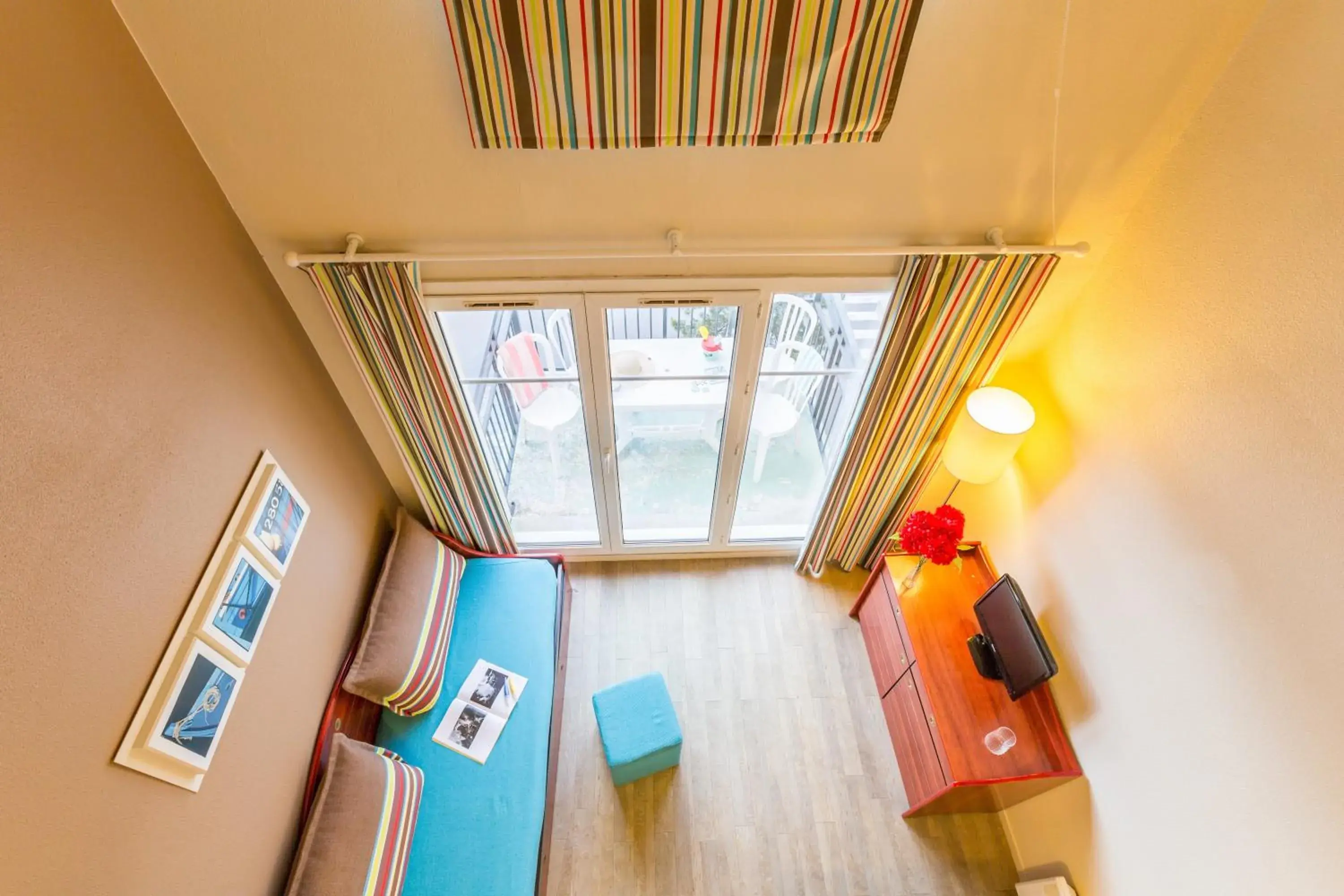 One-Bedroom Duplex Apartment with Sleeping Alcove and Balcony (6 People) in Residence Pierre & Vacances Port Guillaume One-Bedroom Duplex Apartment with Sleeping Alcove and Balcony (6 People) in Residence Pierre & Vacances Port Guillaume