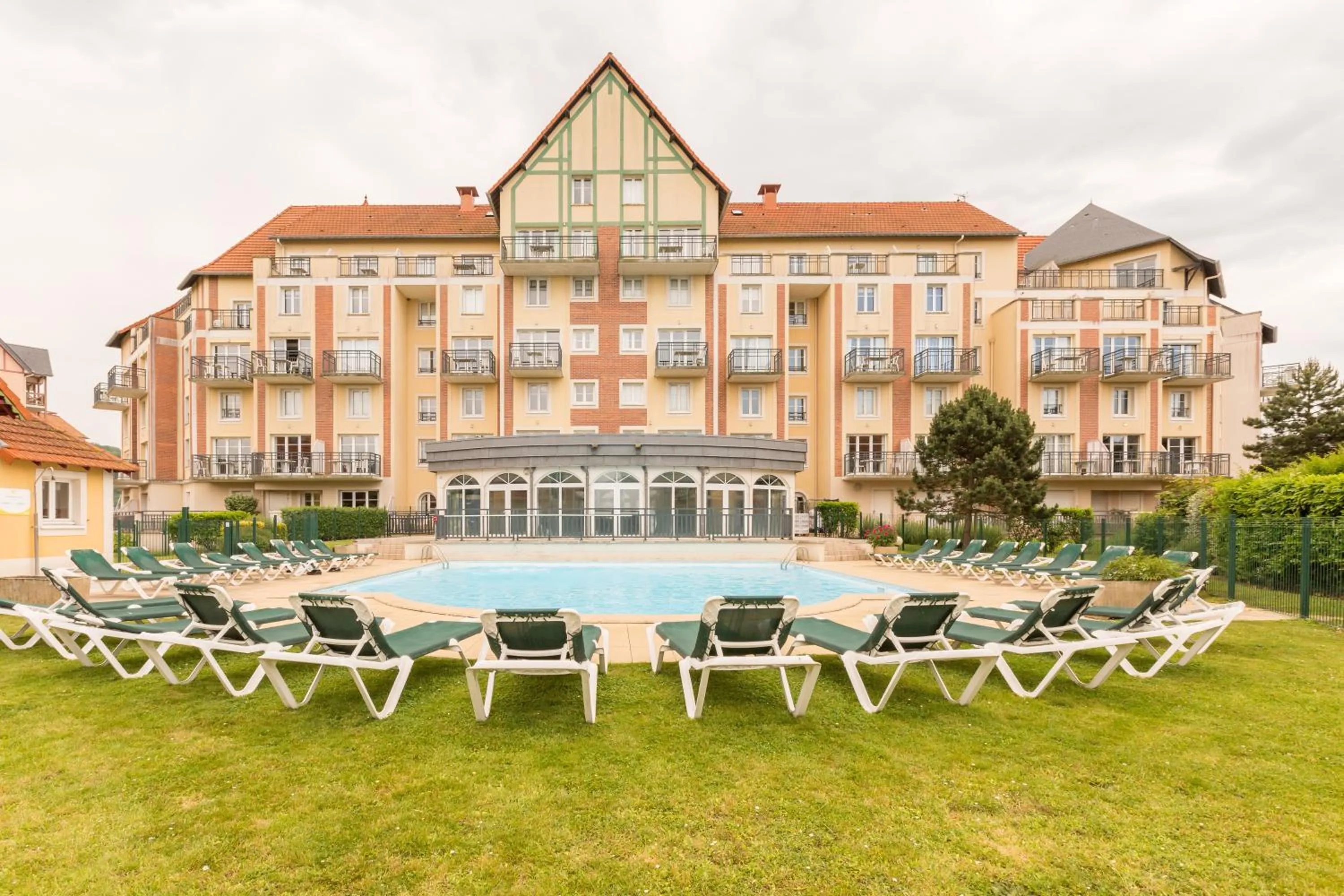 Property building in Residence Pierre & Vacances Port Guillaume