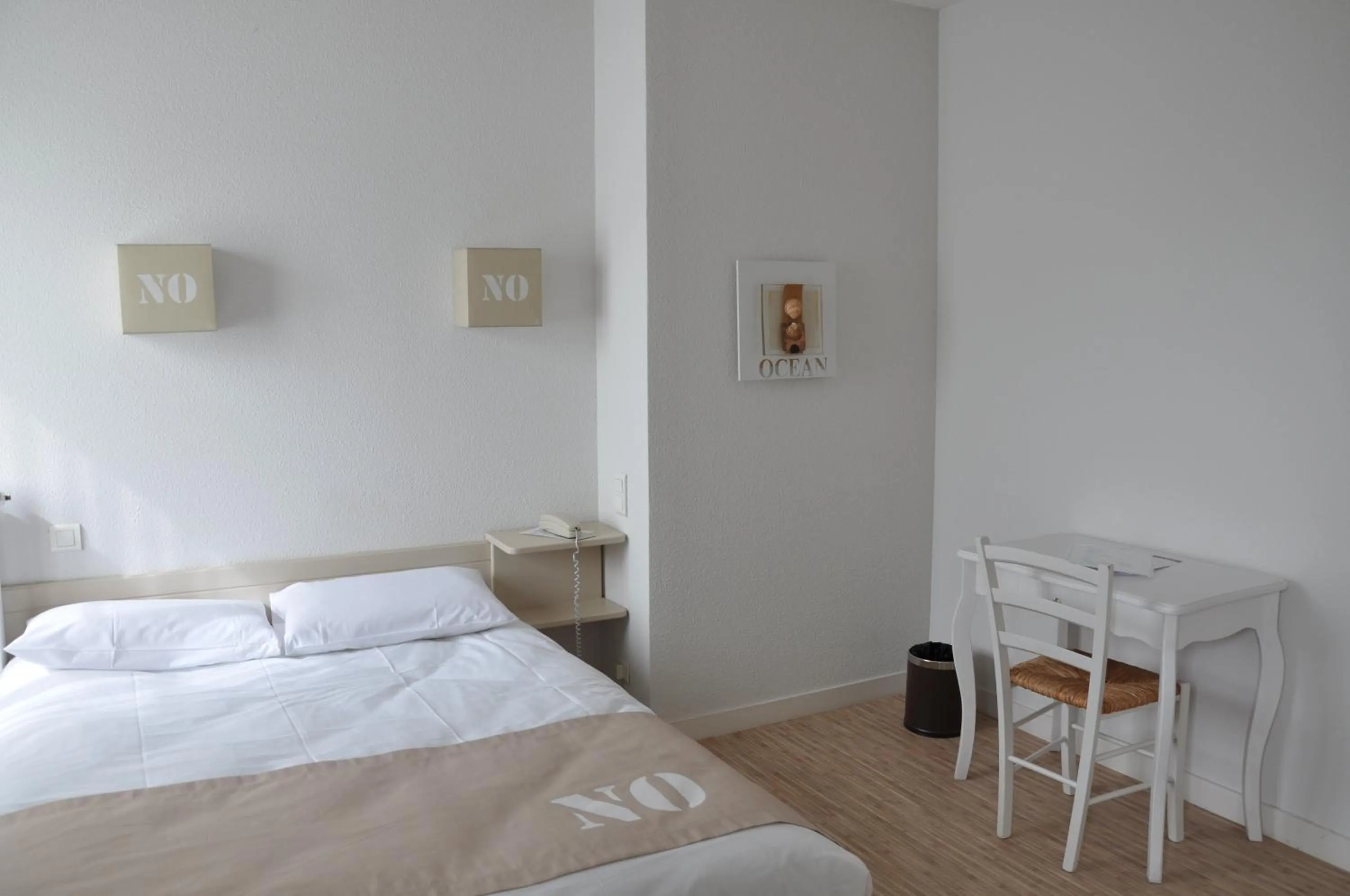 Bedroom, Bed in Hotel Autre Mer