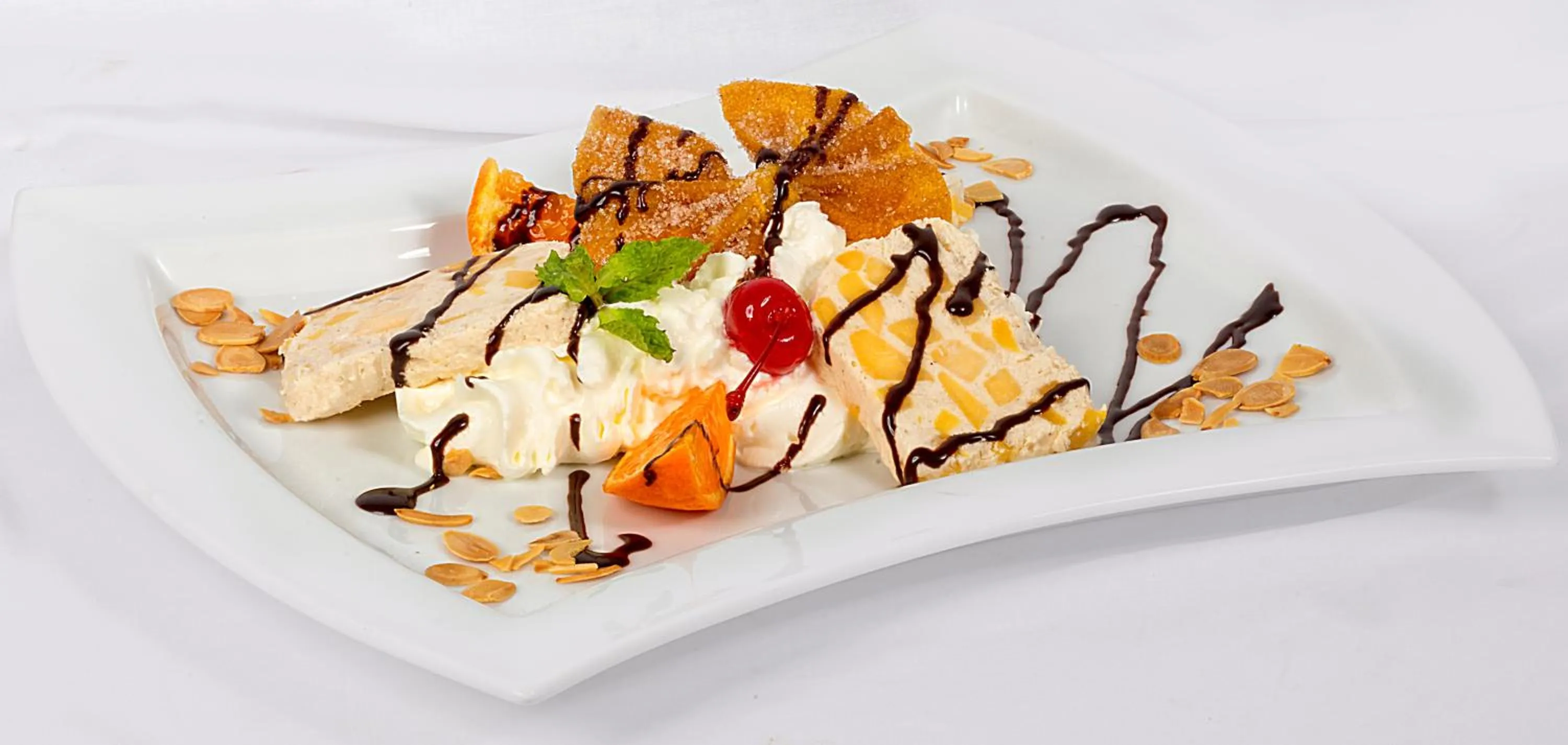 Lunch in Austrian Garden Hotel & Restaurant Patong