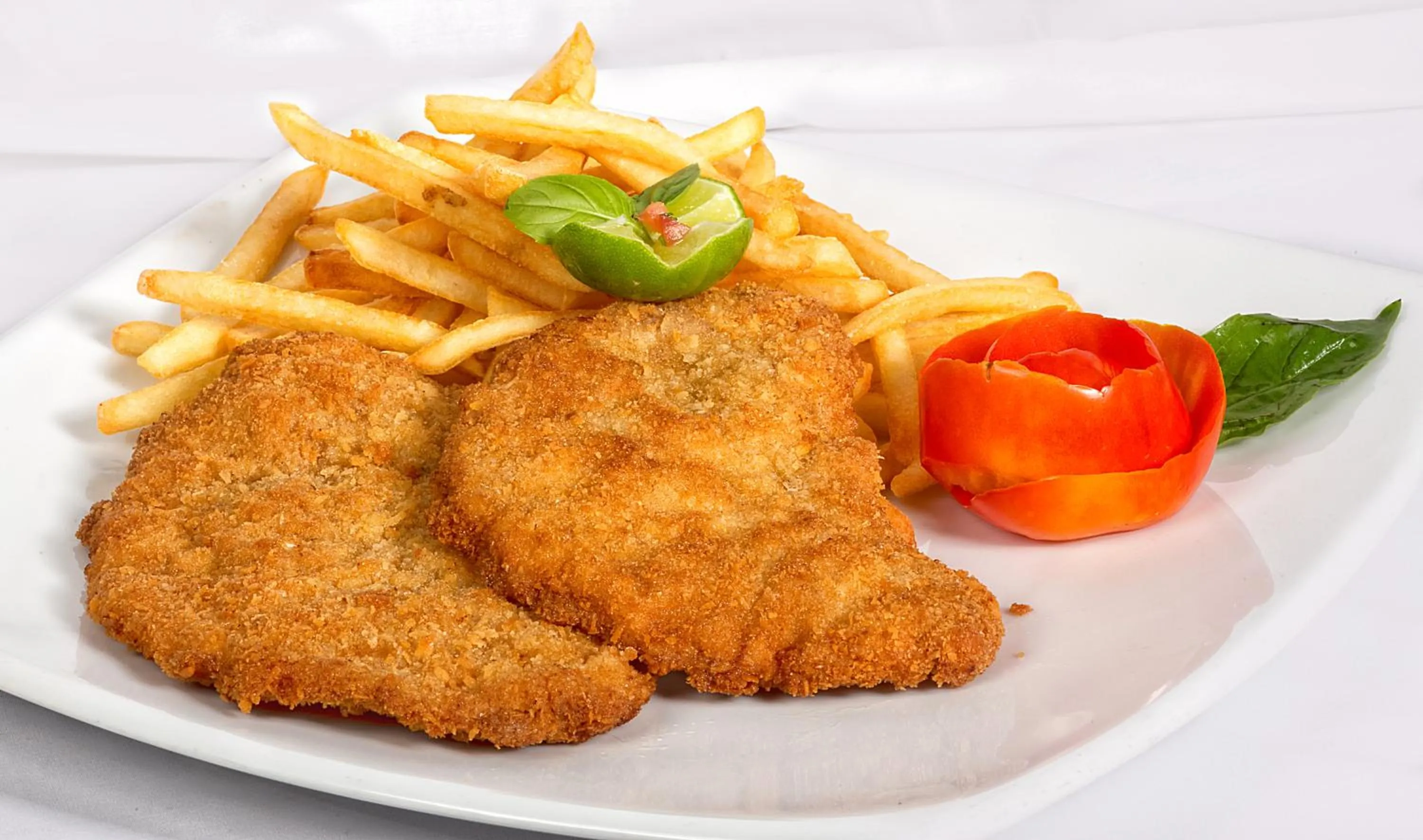 Restaurant/places to eat in Austrian Garden Hotel & Restaurant Patong