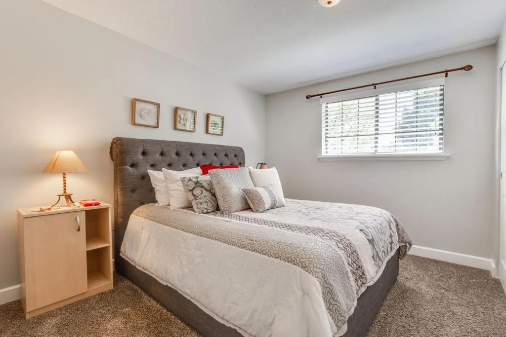 Bed in Fly Away Home