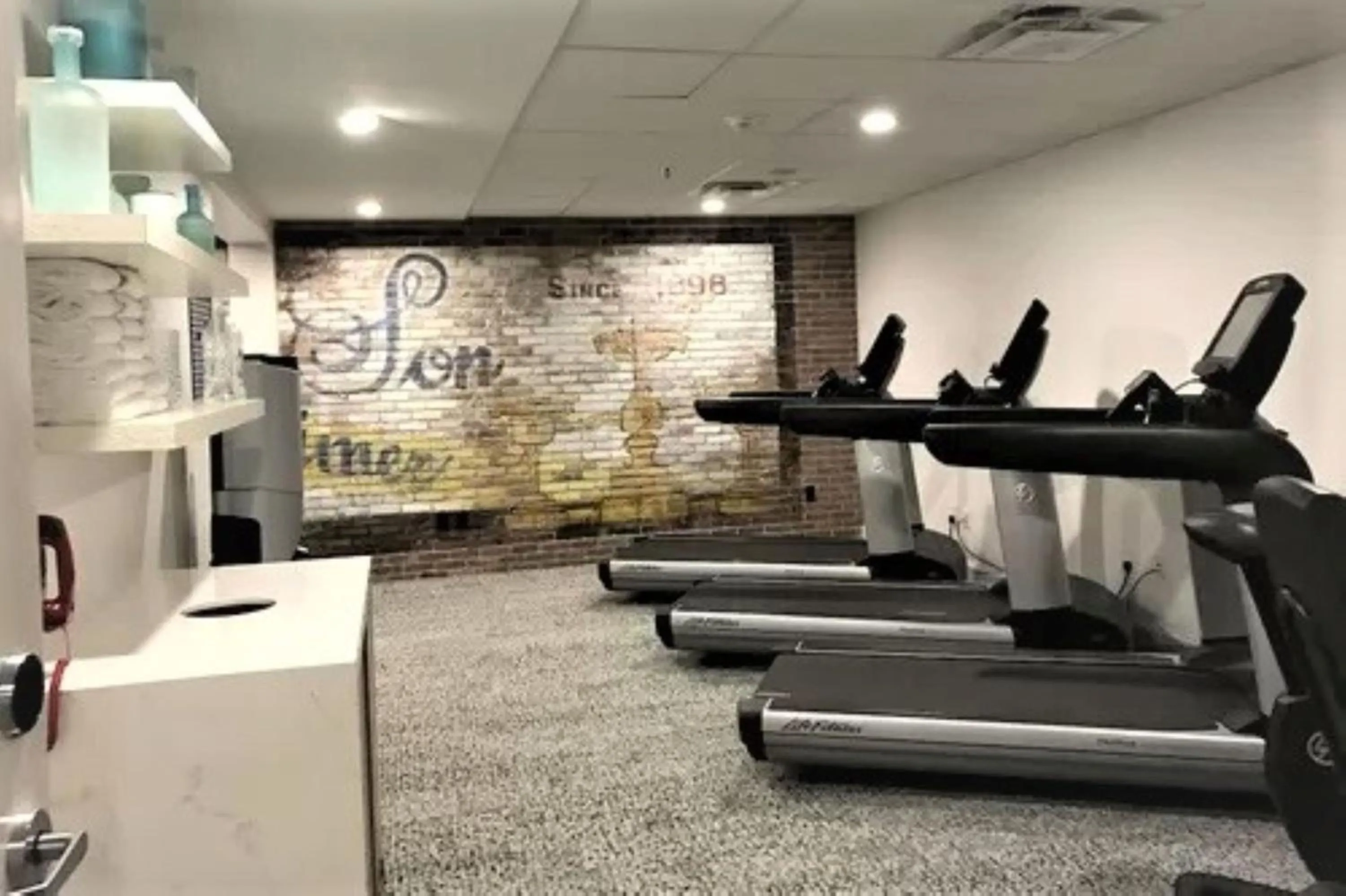 Fitness centre/facilities in Hotel Indigo Savannah Historic District by IHG