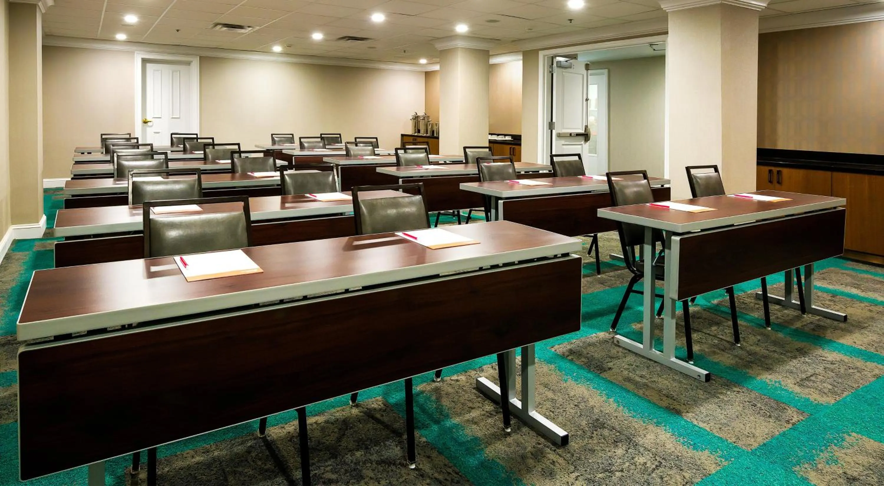 Meeting/conference room in Hotel Indigo Savannah Historic District by IHG