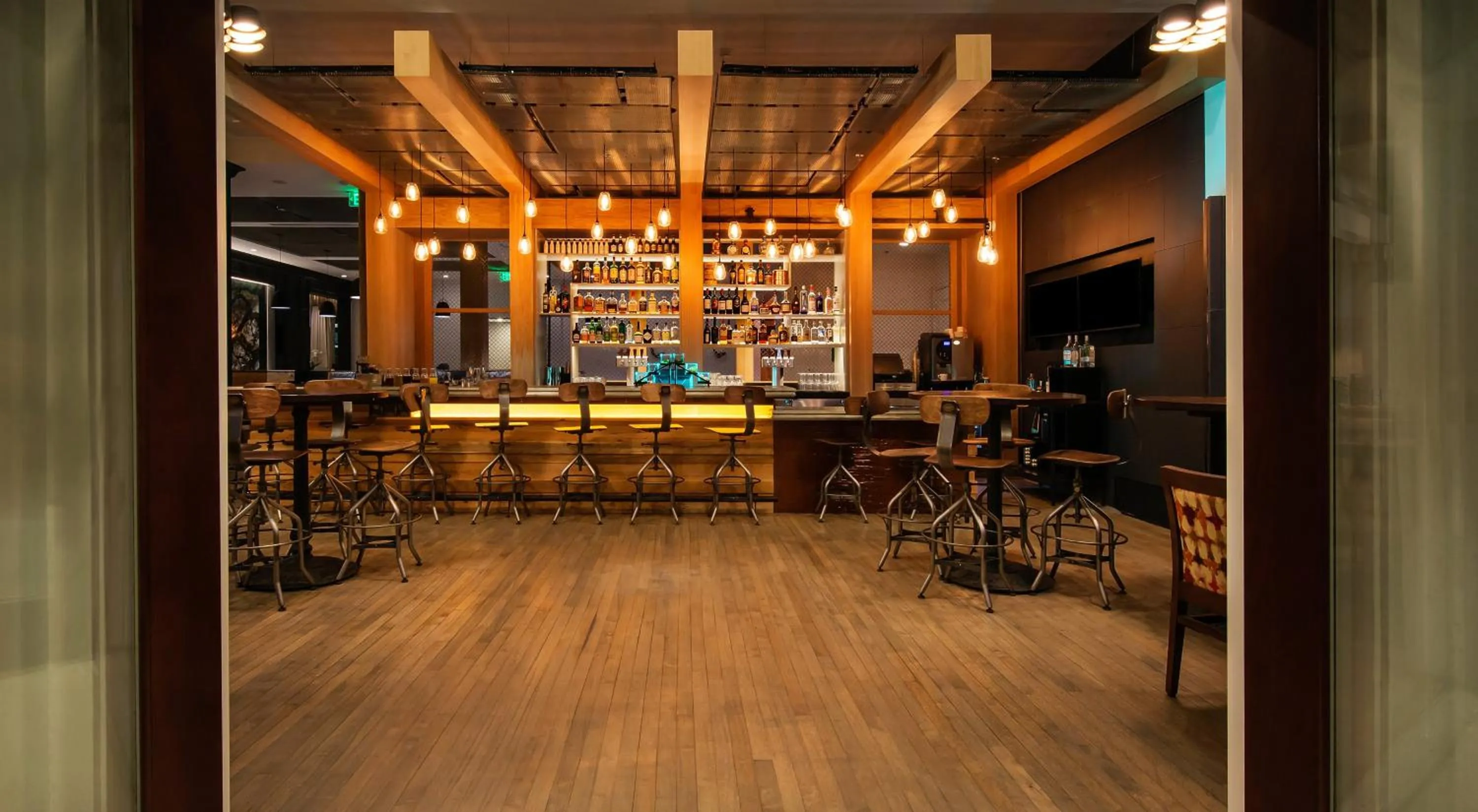 Restaurant/places to eat in Hotel Indigo Savannah Historic District by IHG