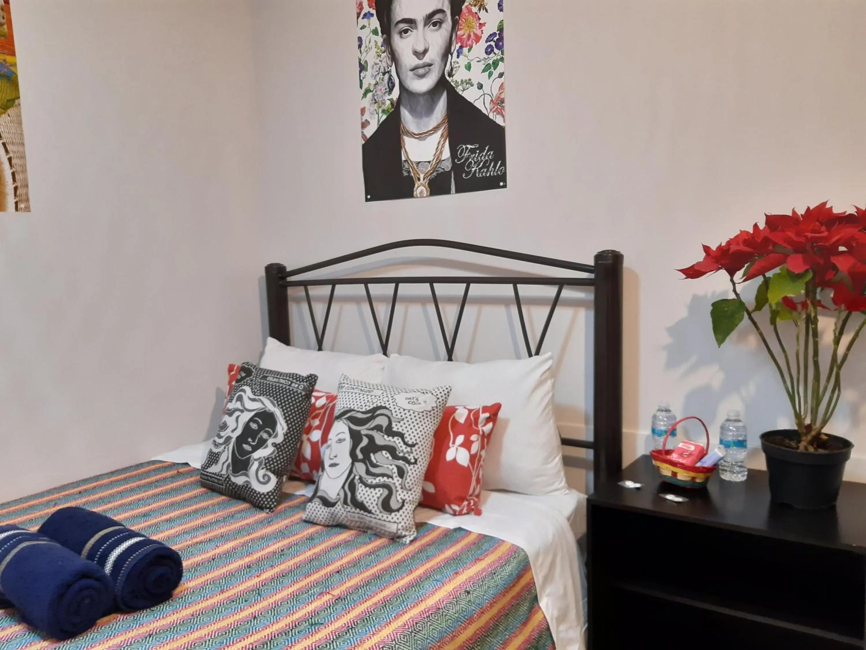 Bed in Alameda House