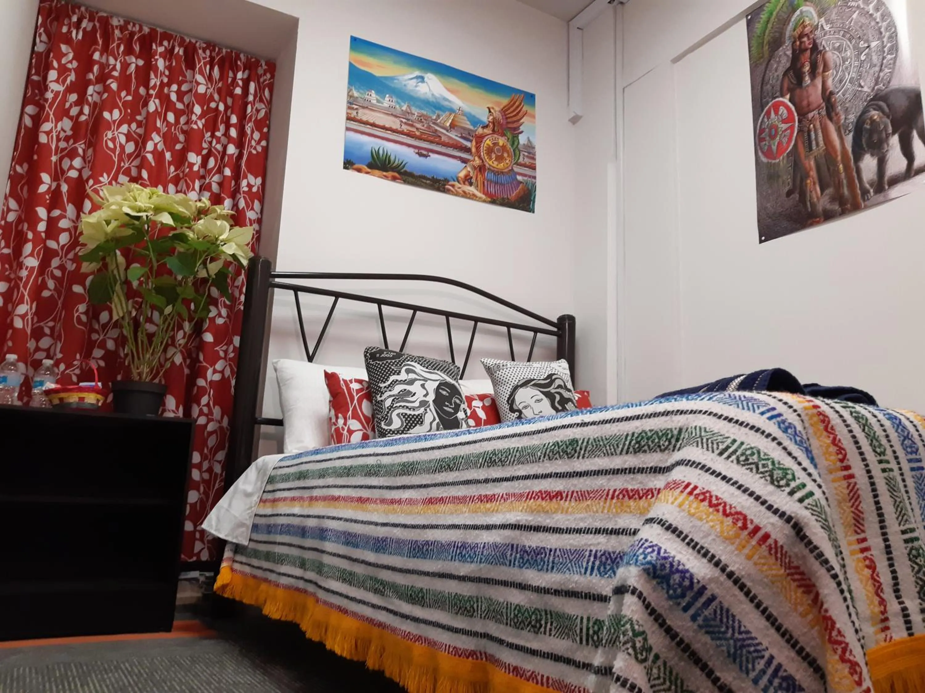 Bed in Alameda House