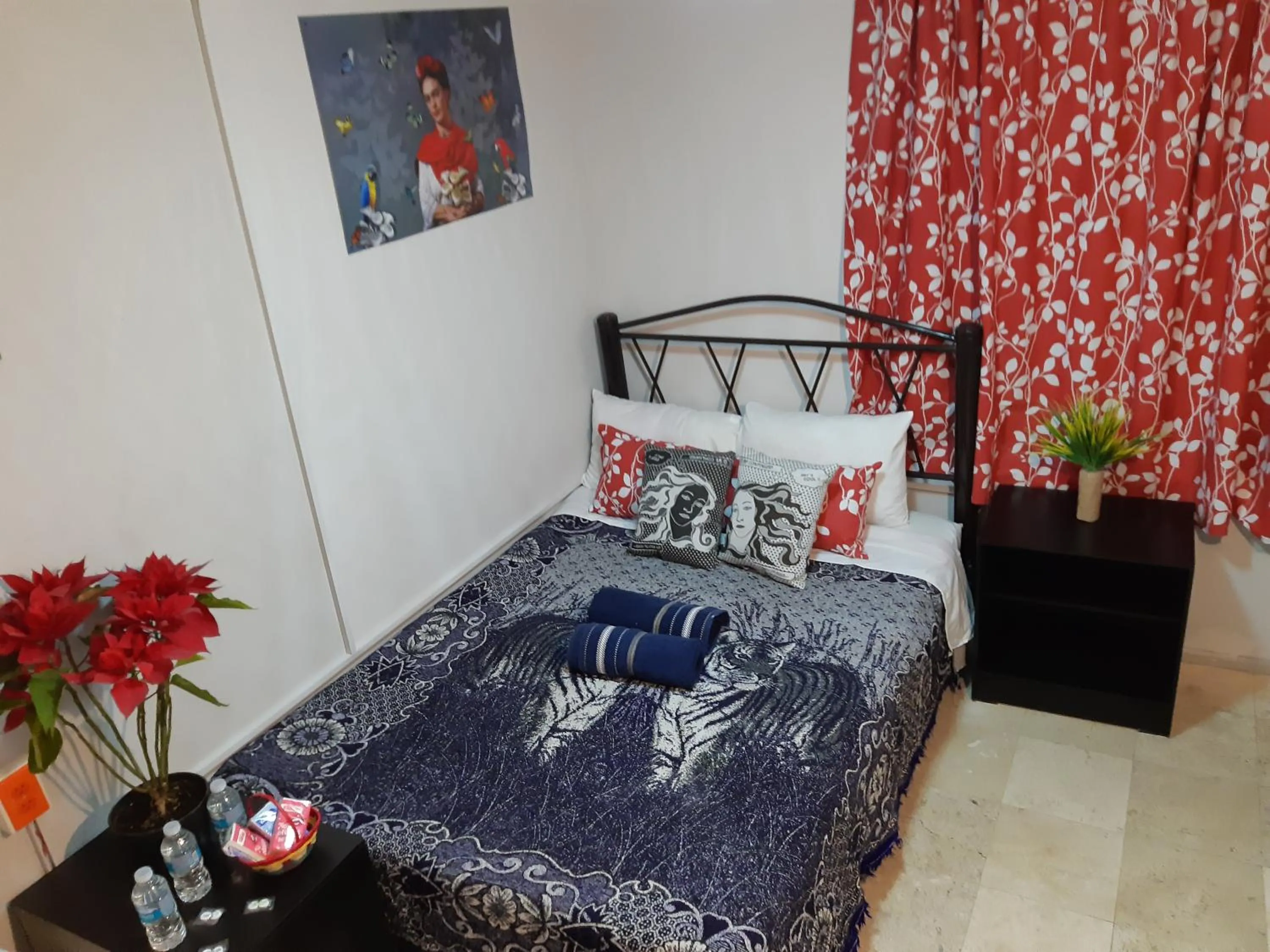 Bed in Alameda House