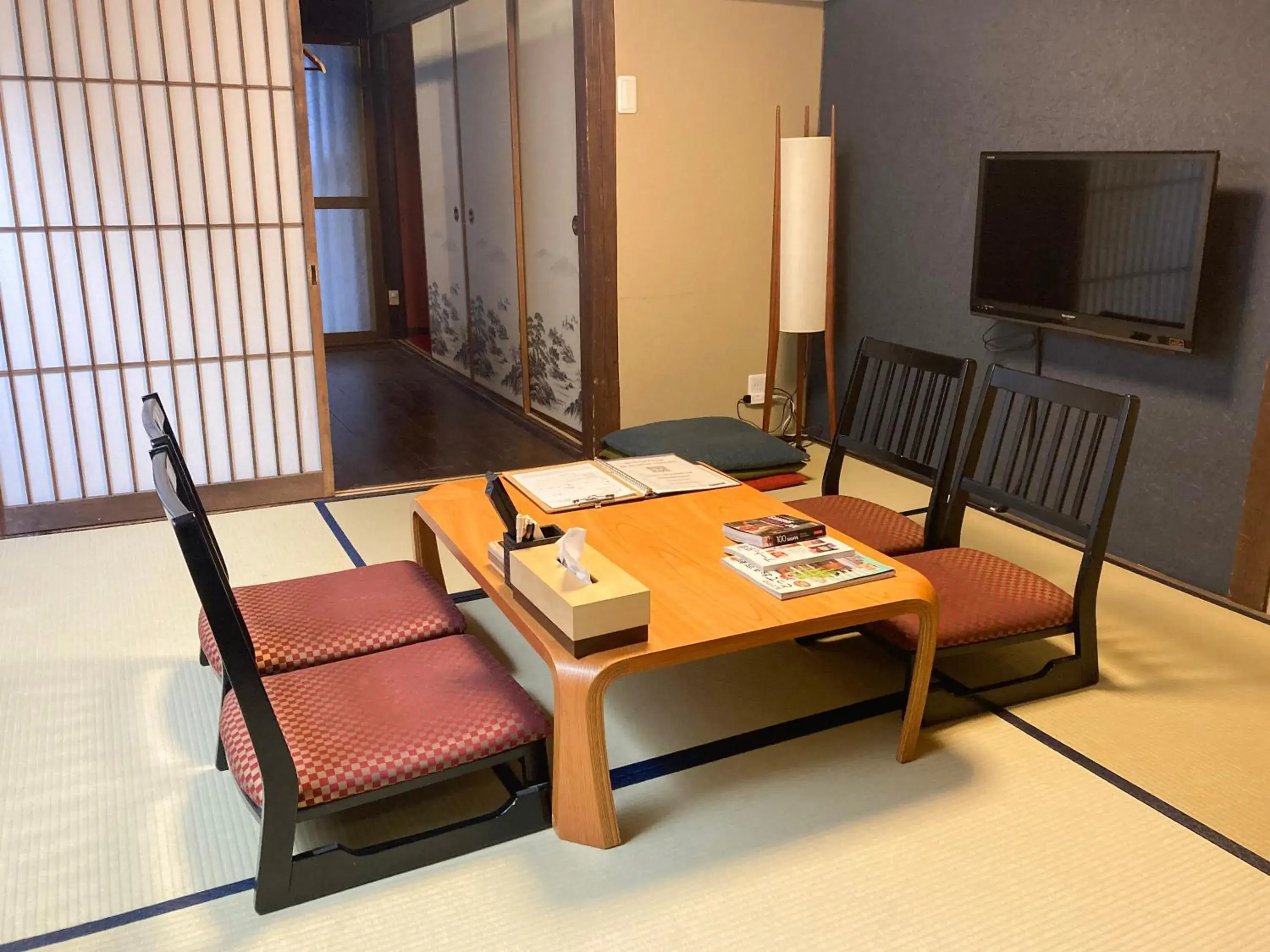 Living room, TV/Entertainment Center in Kyoto Miyabi Inn