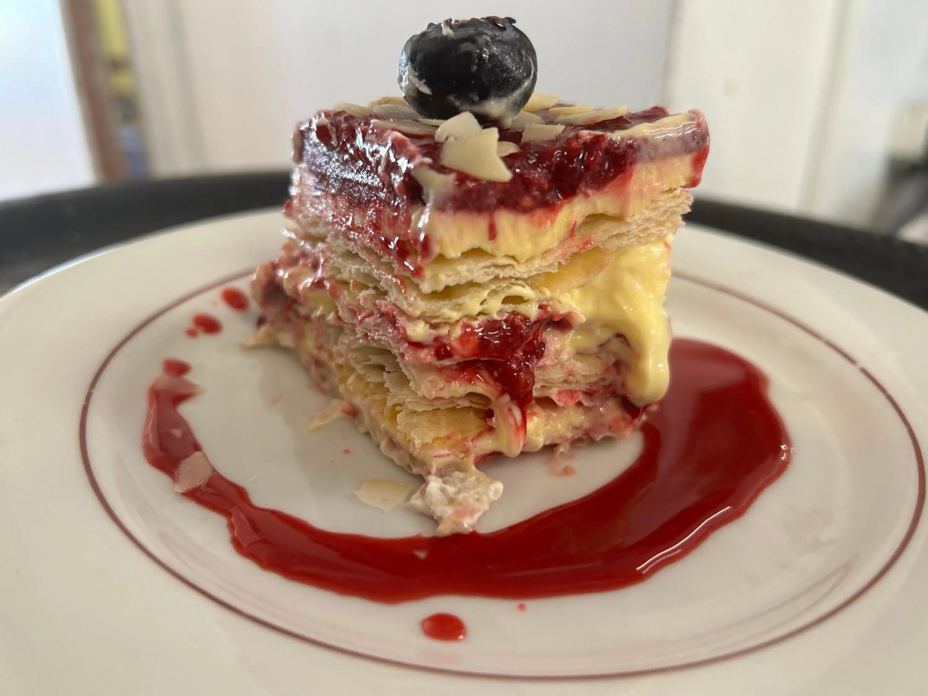 Restaurant/places to eat in Logis Hotel Restaurant Le Grand Puech