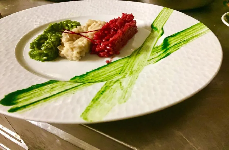 Restaurant/places to eat in Logis Hotel Restaurant Le Grand Puech