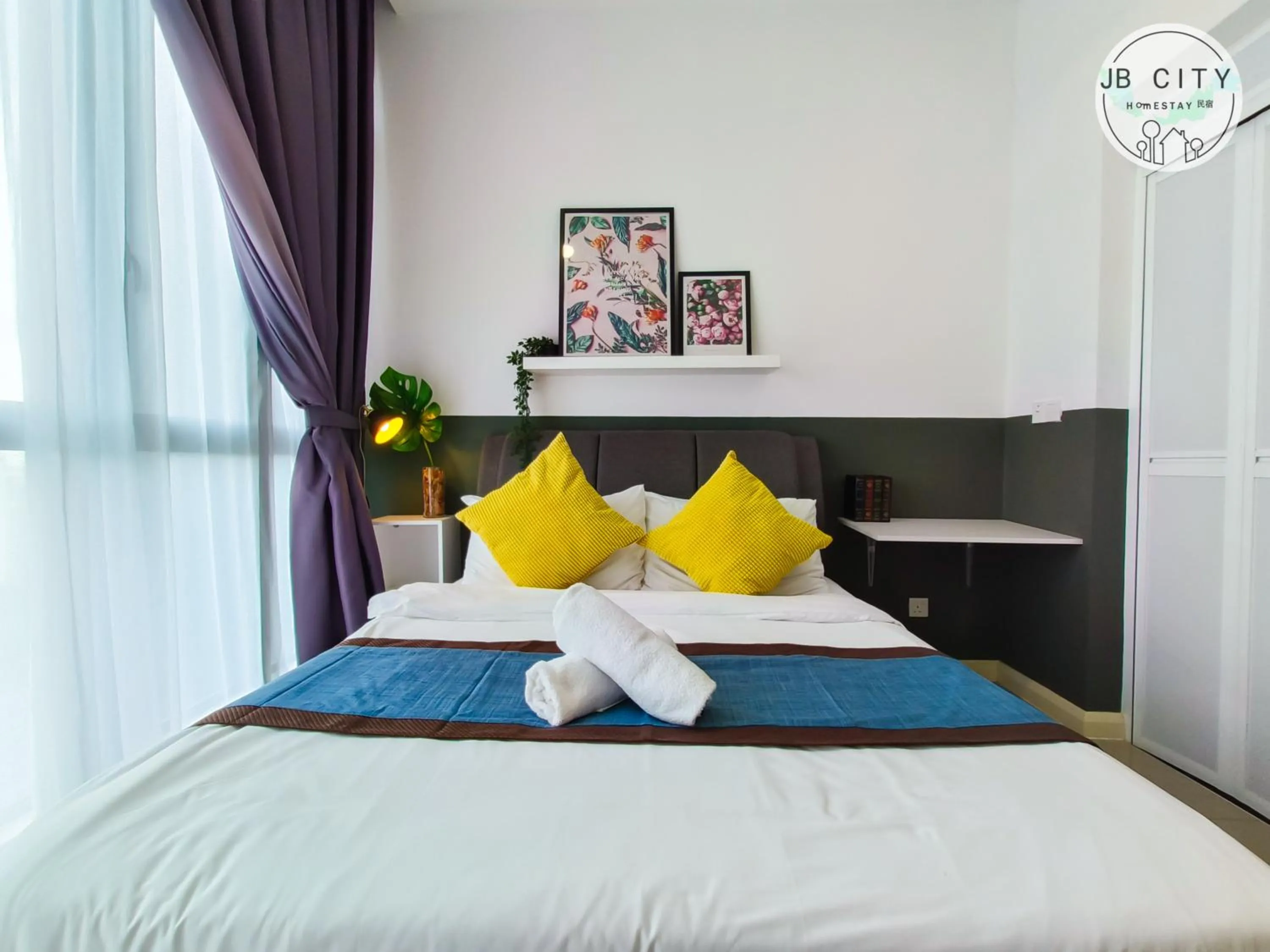 Bed in D'Pristine Suites by RR JBcity