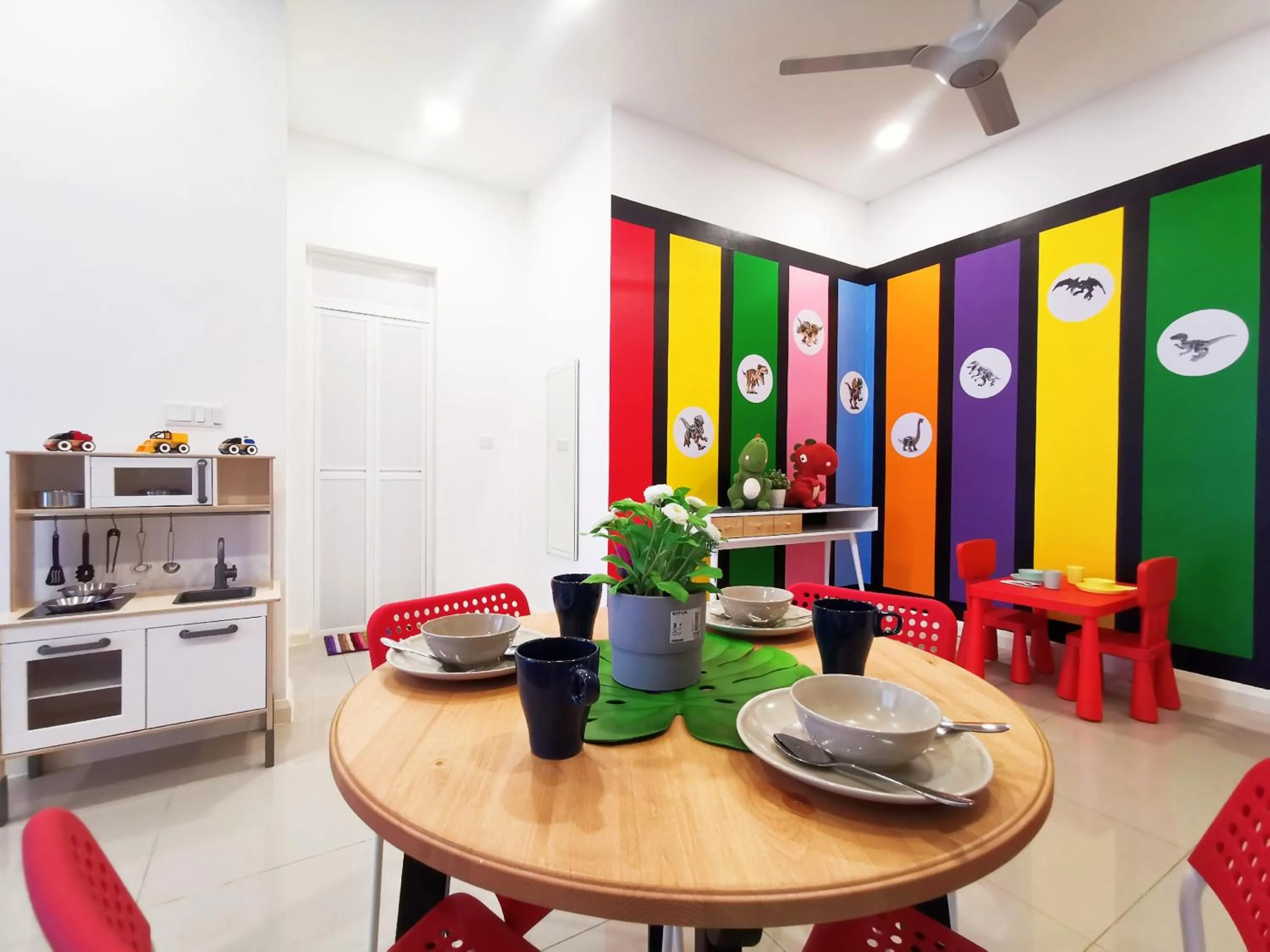 Living room in D'Pristine Suites by RR JBcity
