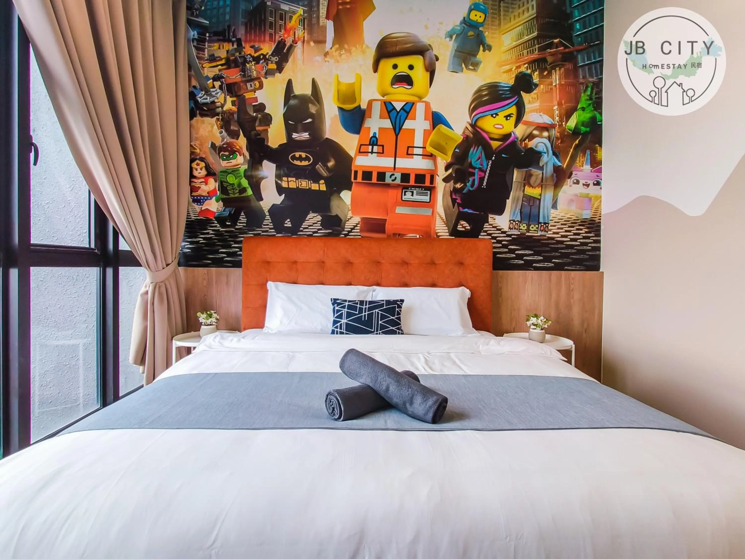Bed in D'Pristine Suites by RR JBcity