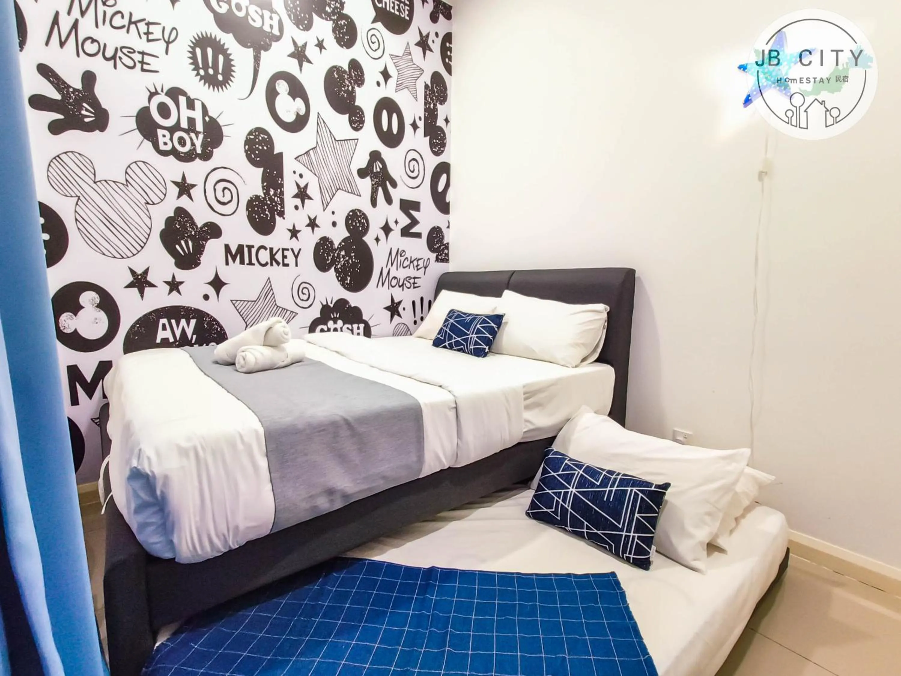 Bed in D'Pristine Suites by RR JBcity