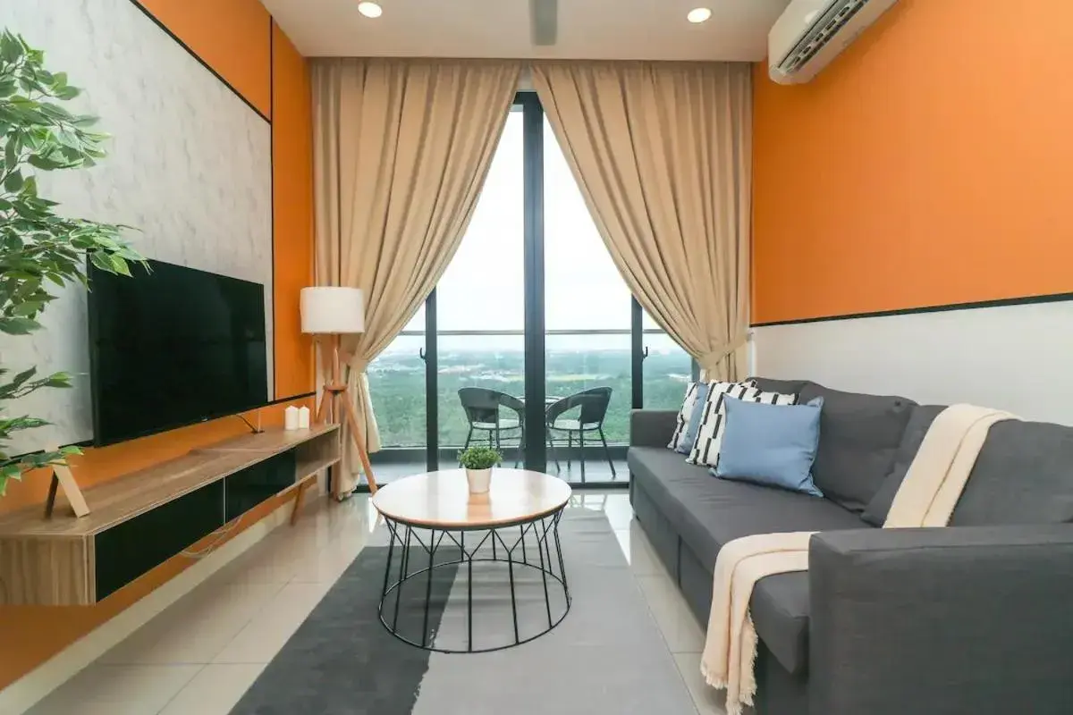 Three-Bedroom Apartment with Balcony in D'Pristine Suites by RR JBcity Three-Bedroom Apartment with Balcony in D'Pristine Suites by RR JBcity
