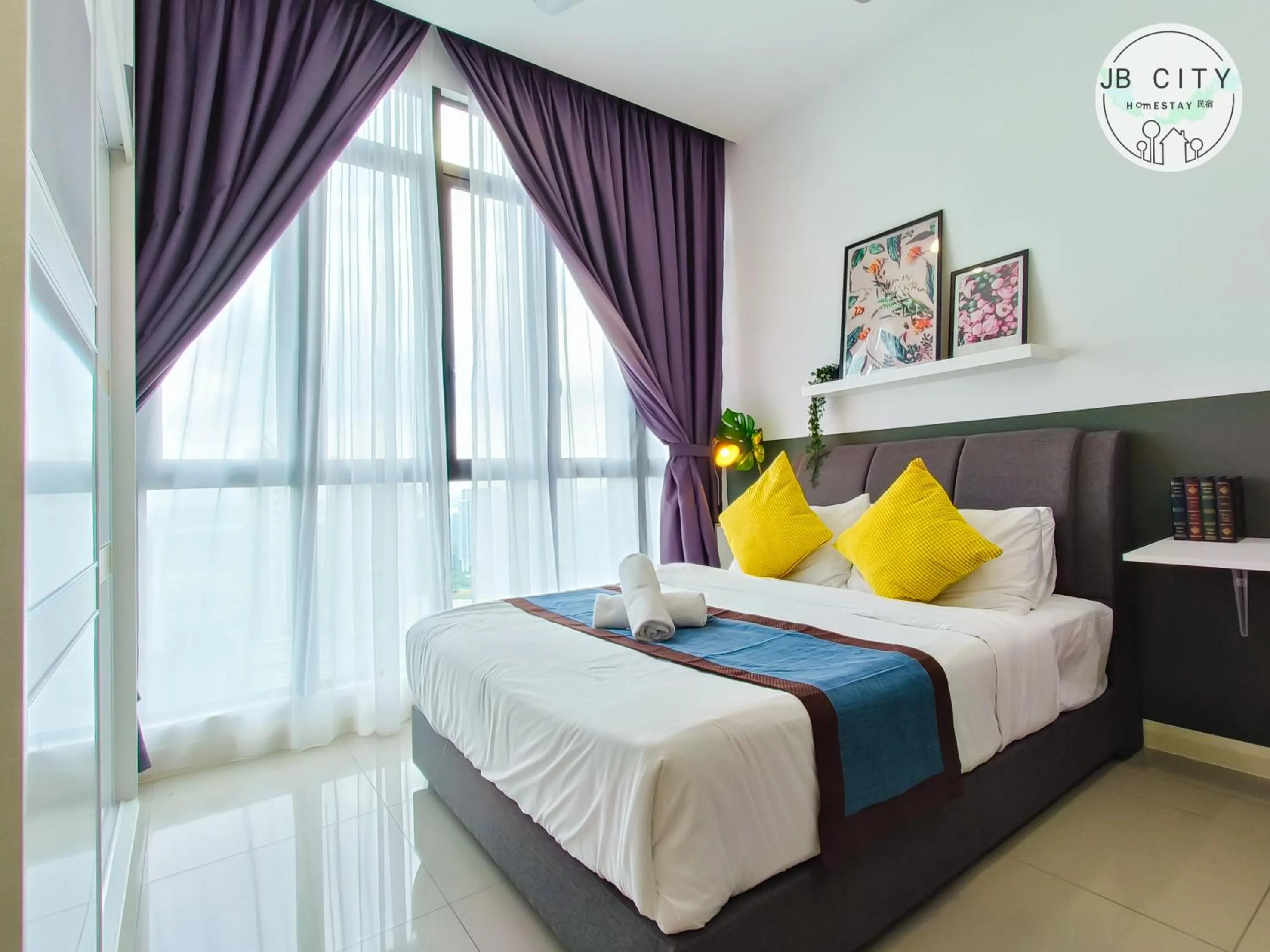 Bed in D'Pristine Suites by RR JBcity