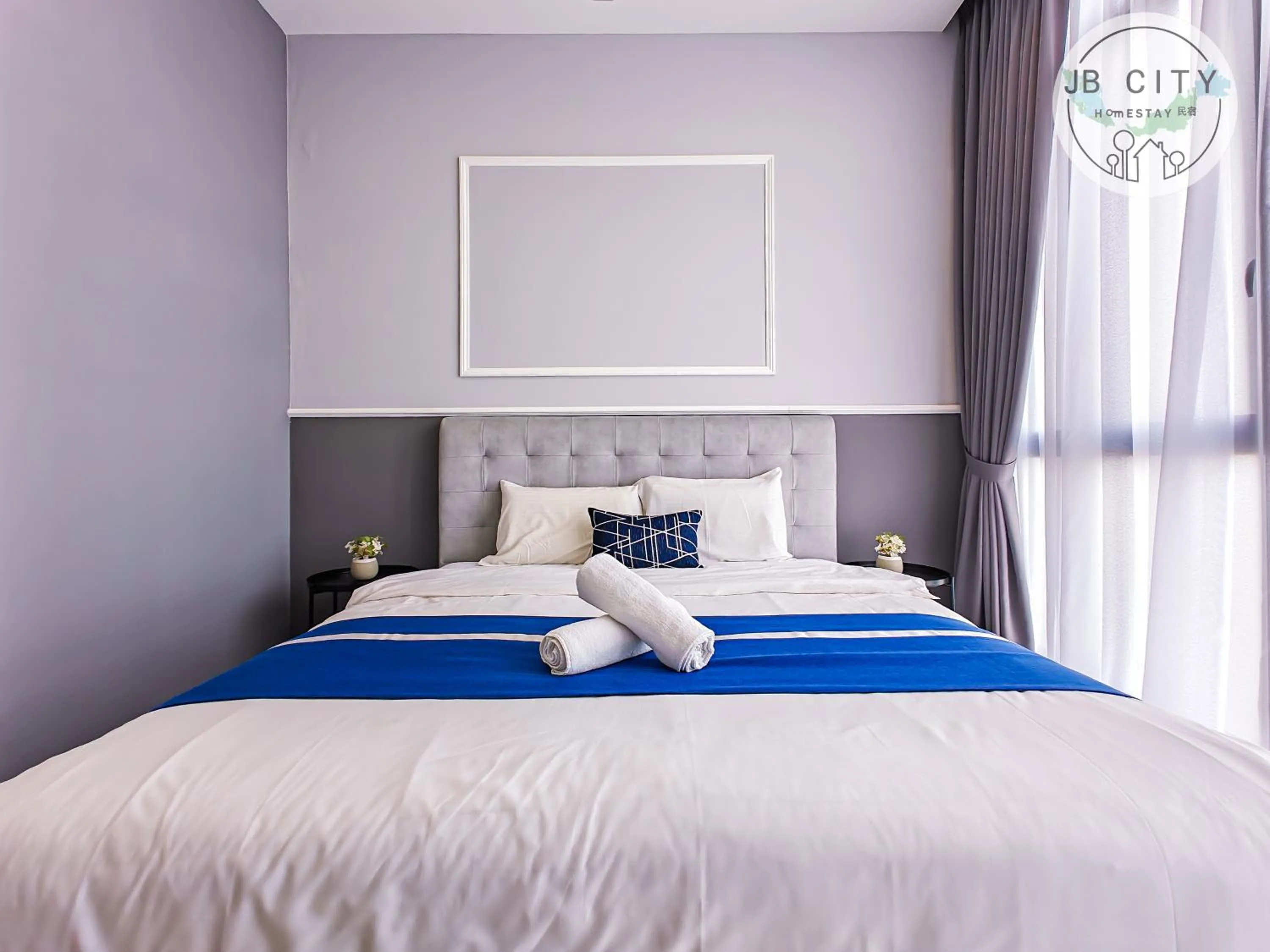 Bed in D'Pristine Suites by RR JBcity