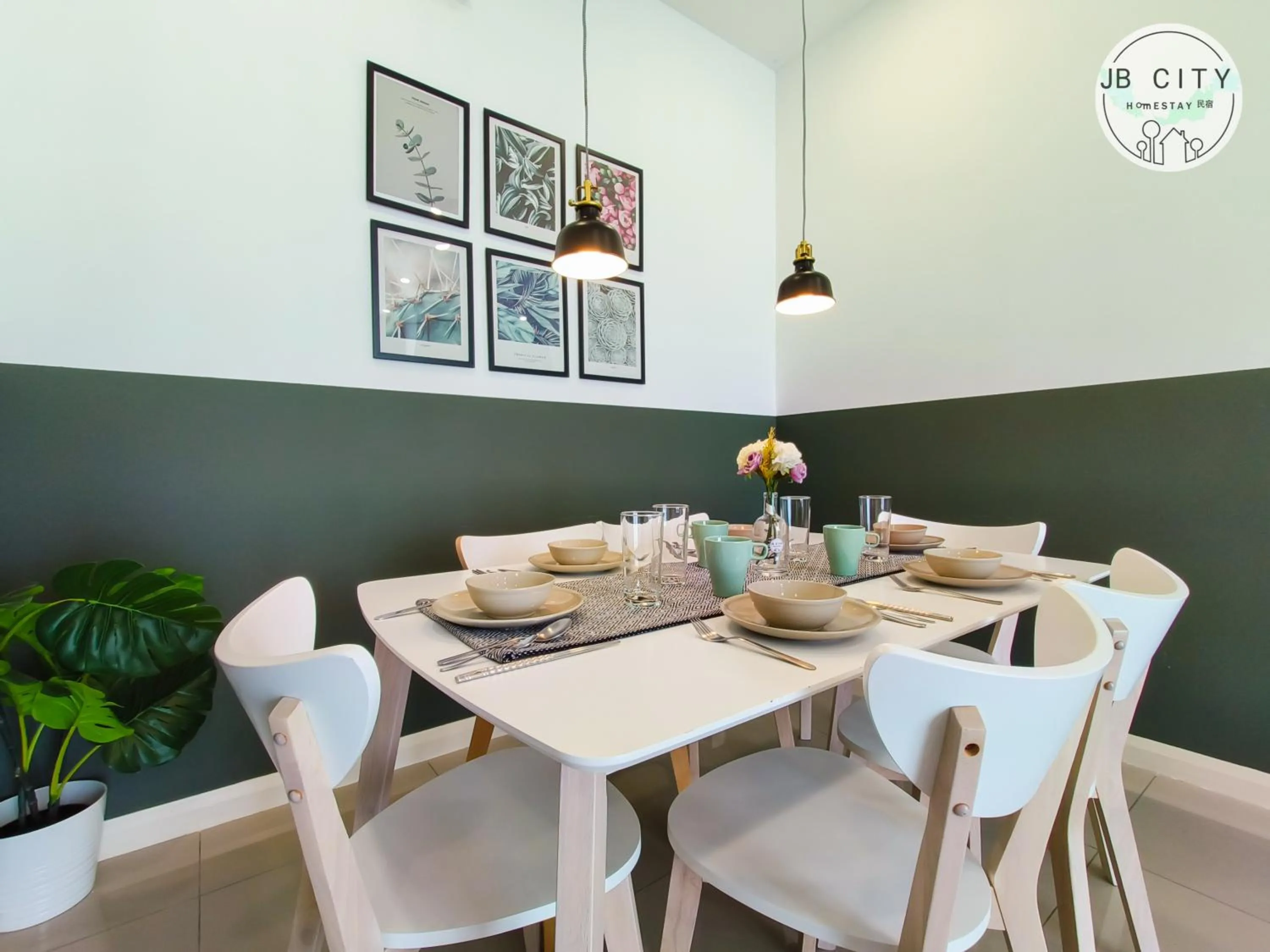 Dining area in D'Pristine Suites by RR JBcity