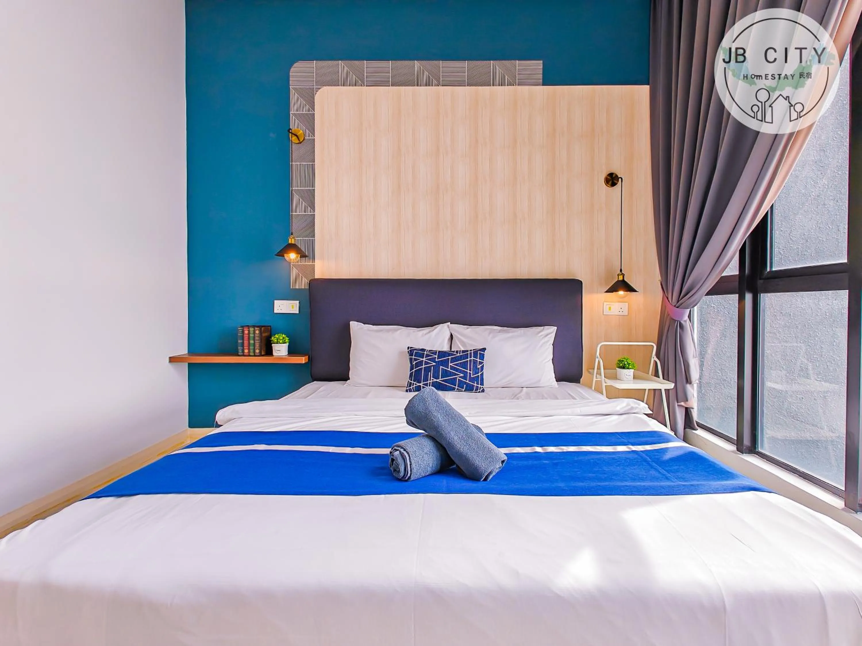 Bed in D'Pristine Suites by RR JBcity