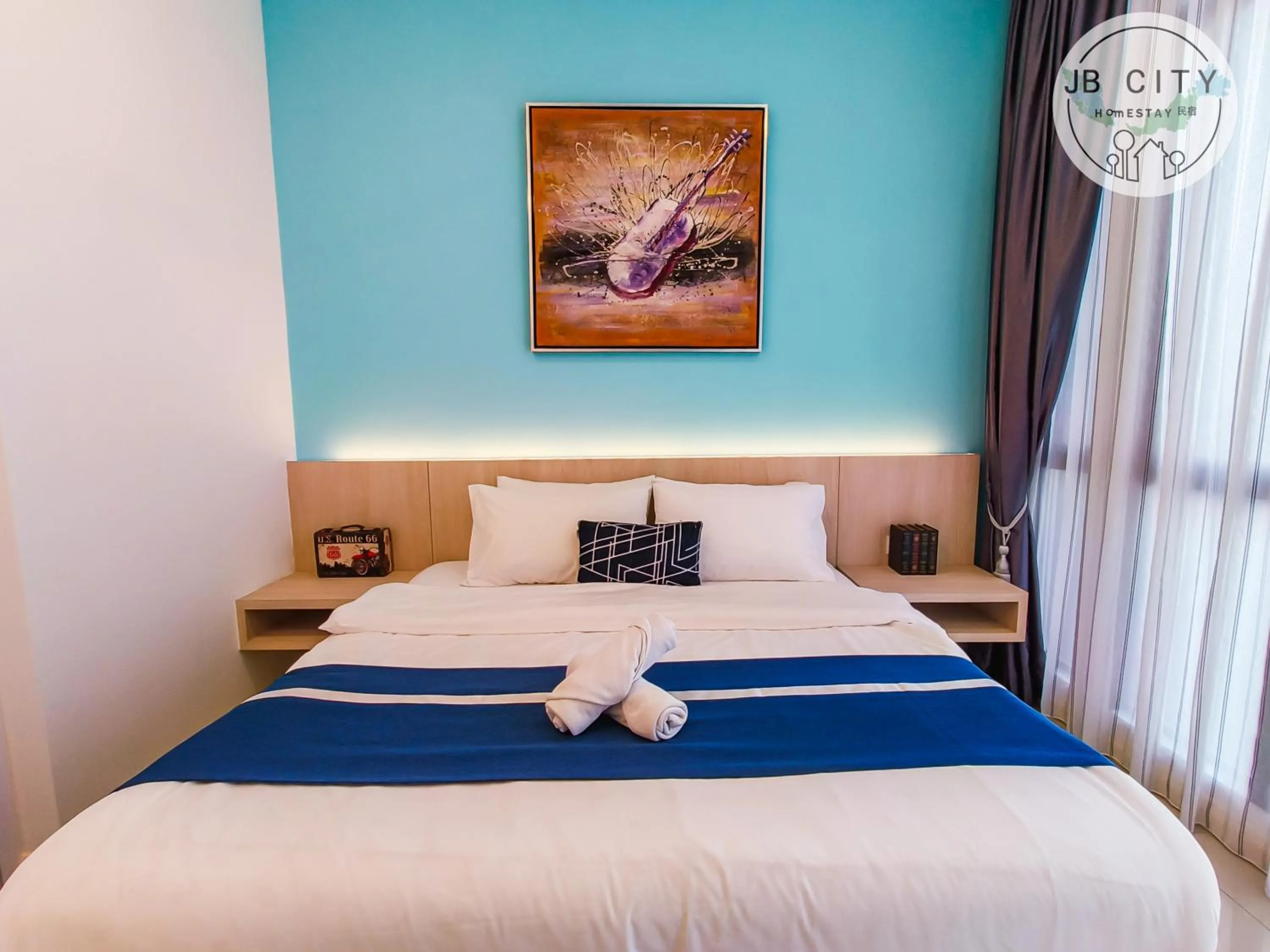 Bed in D'Pristine Suites by RR JBcity
